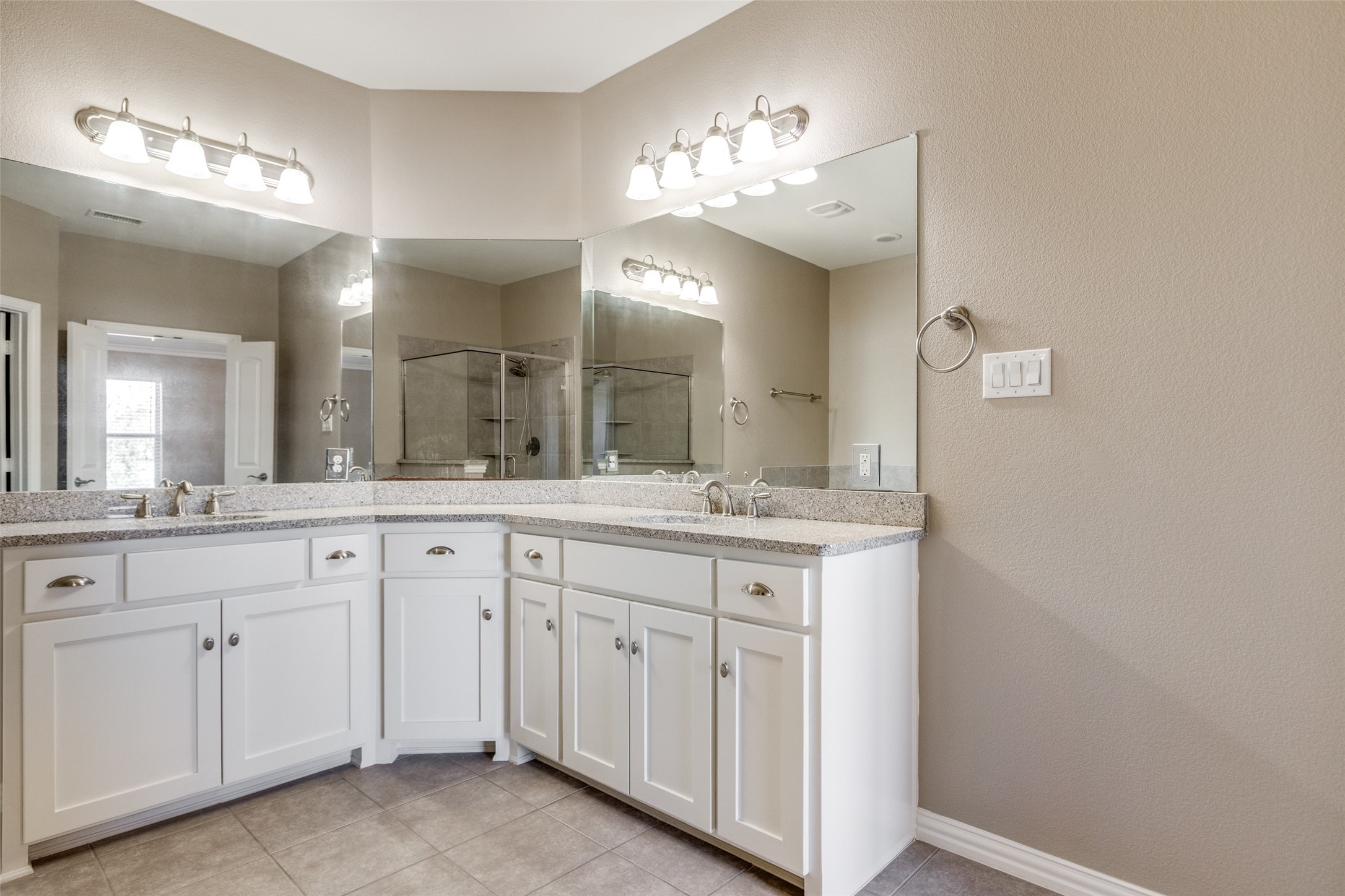 5404 Locust Drive