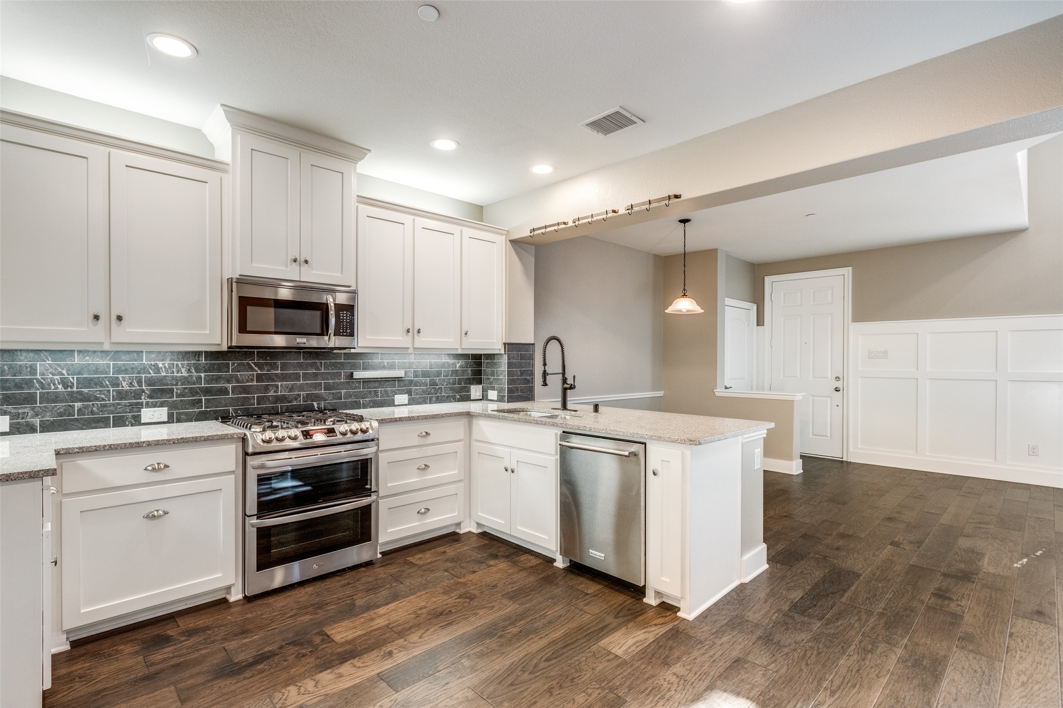 5404 Locust Drive