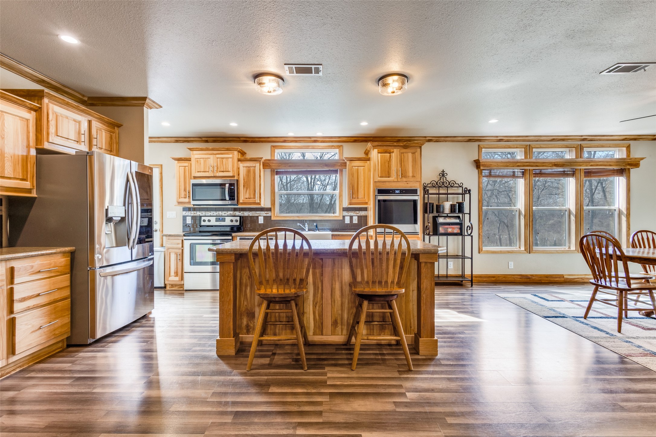 1425 Cowan Road
