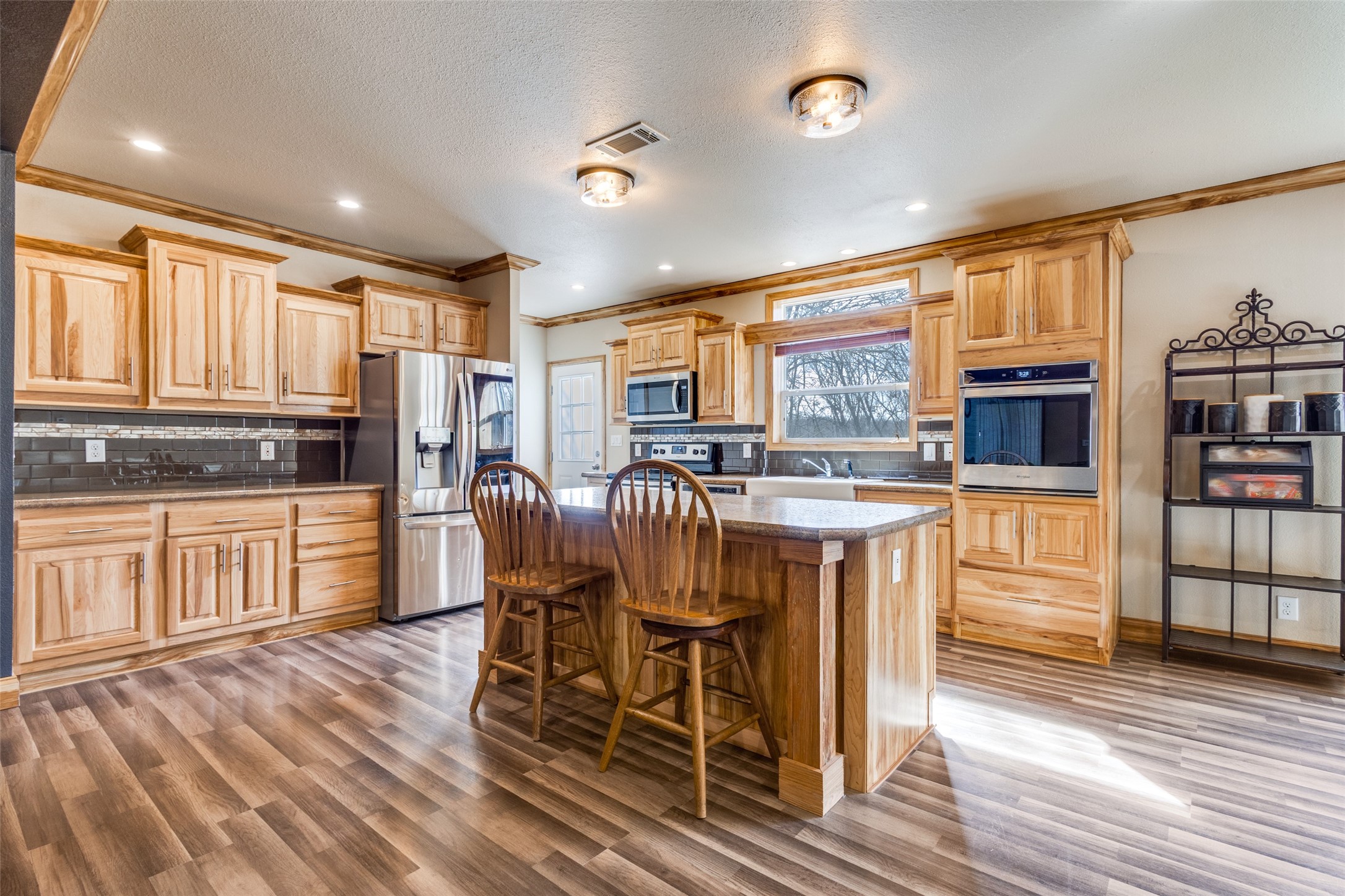 1425 Cowan Road