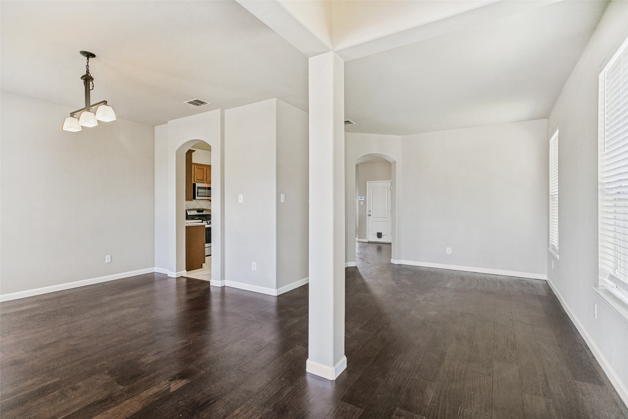 1302 Grapevine Drive