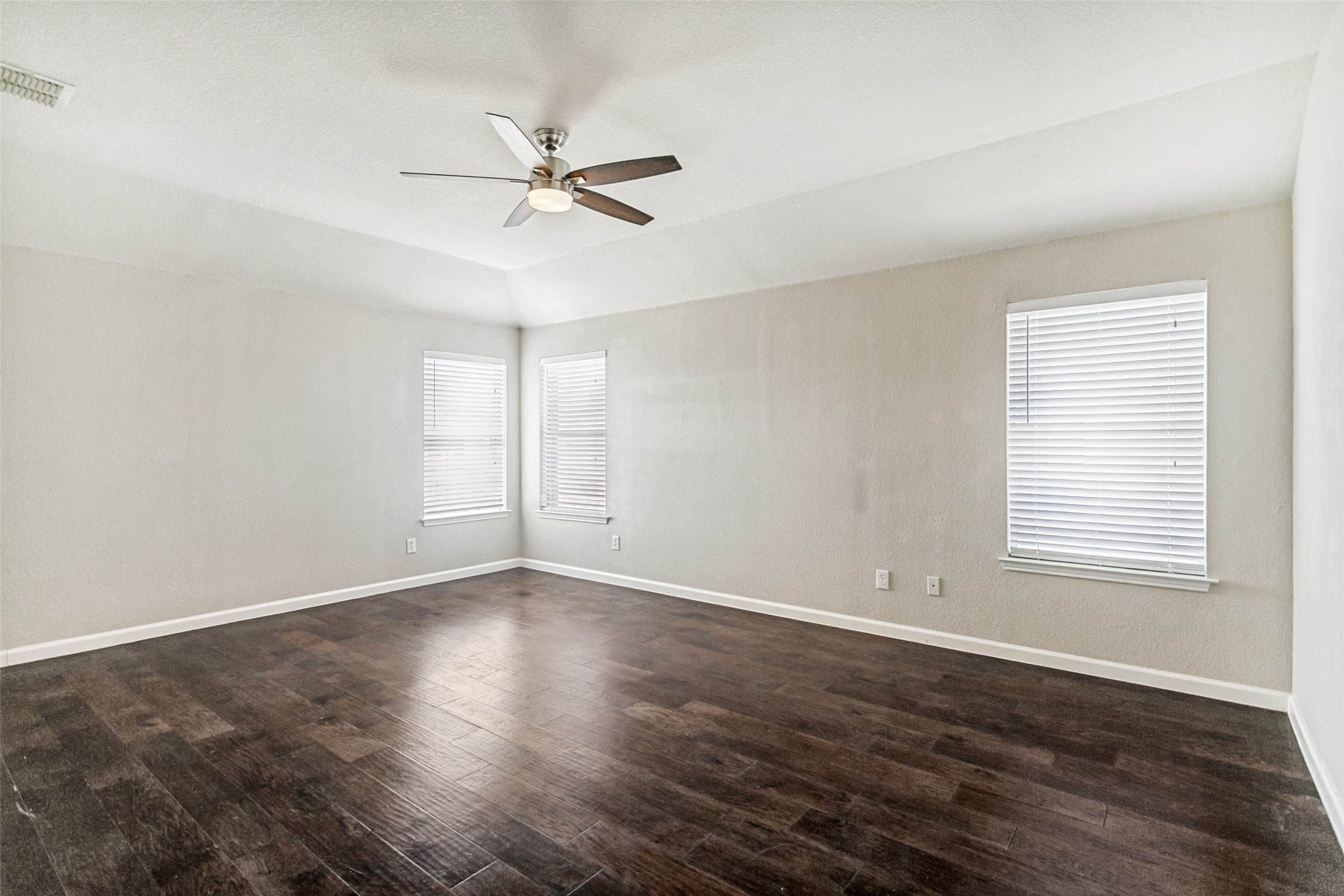 1302 Grapevine Drive