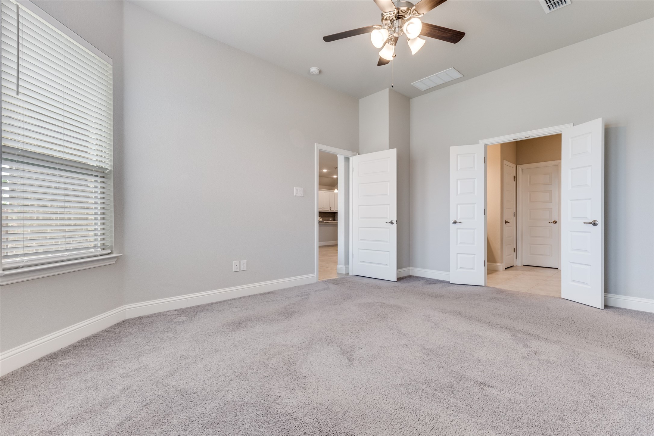 1025 Lancaster Drive
