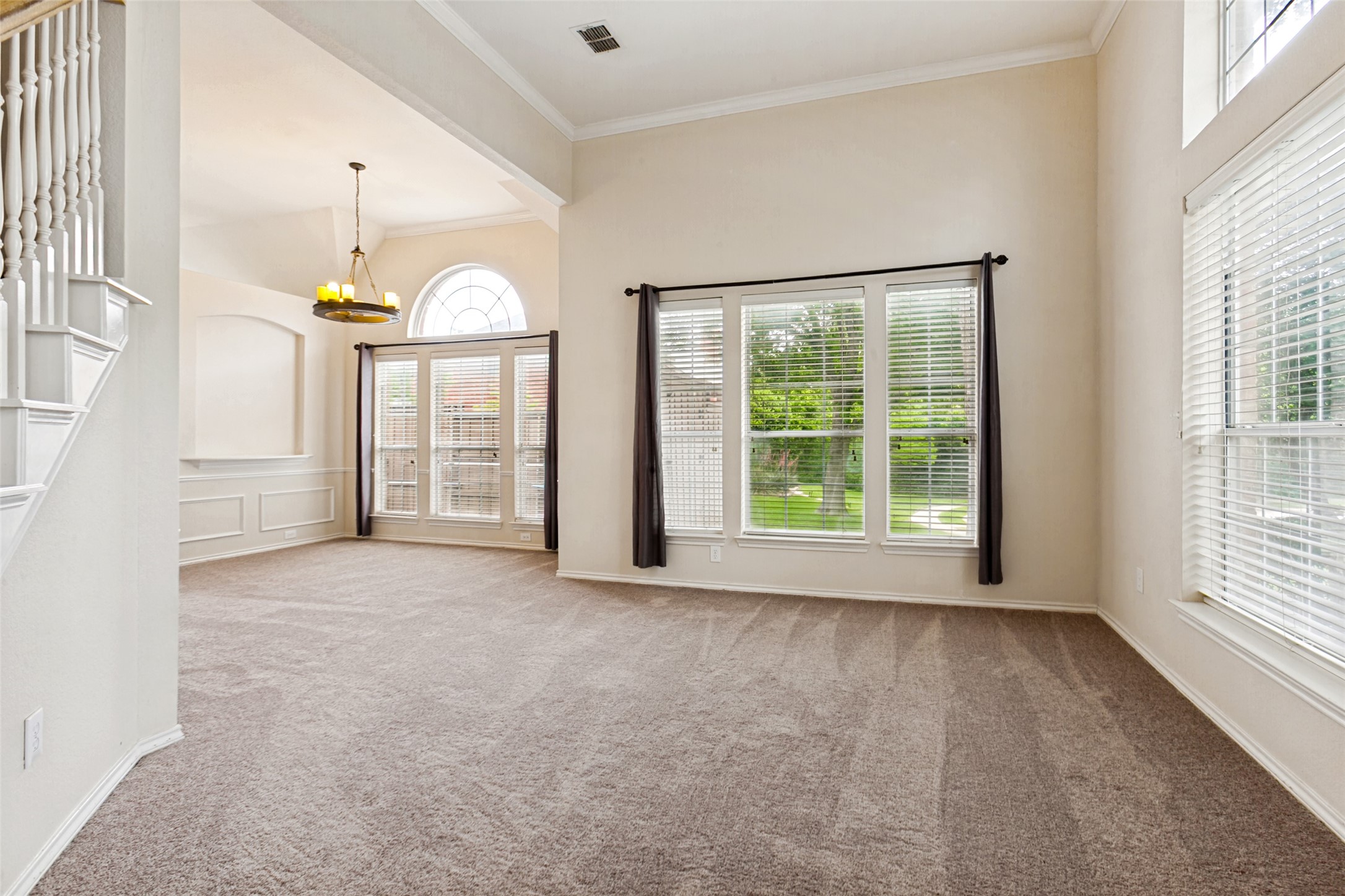 1004 Glendale Court