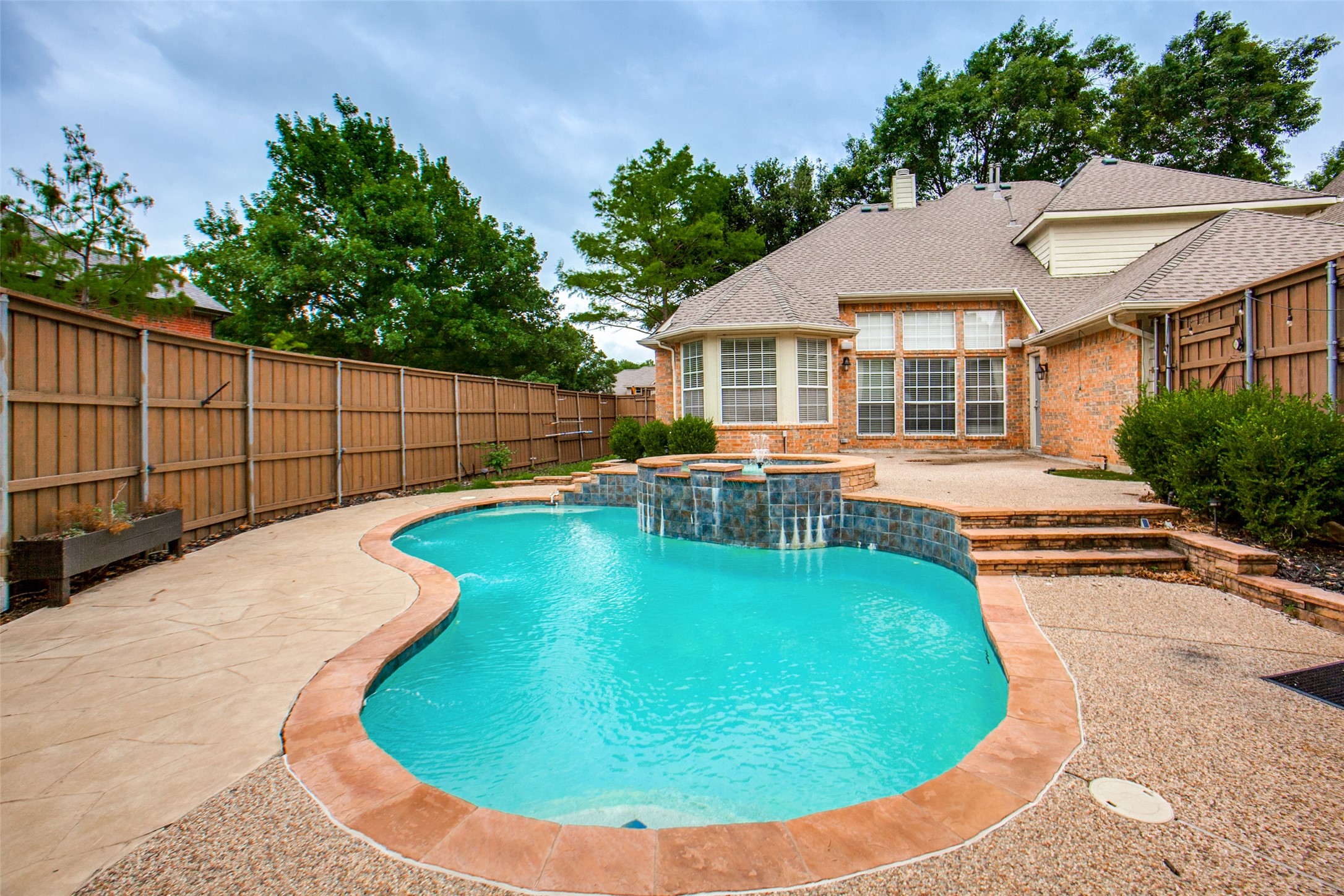 1004 Glendale Court