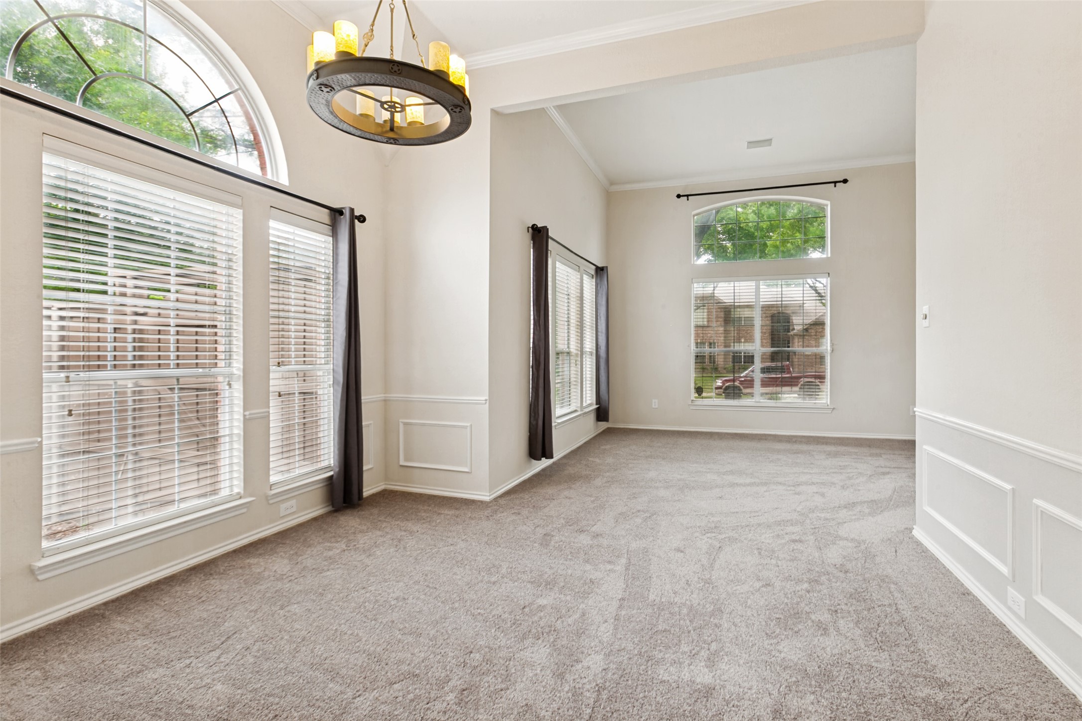 1004 Glendale Court