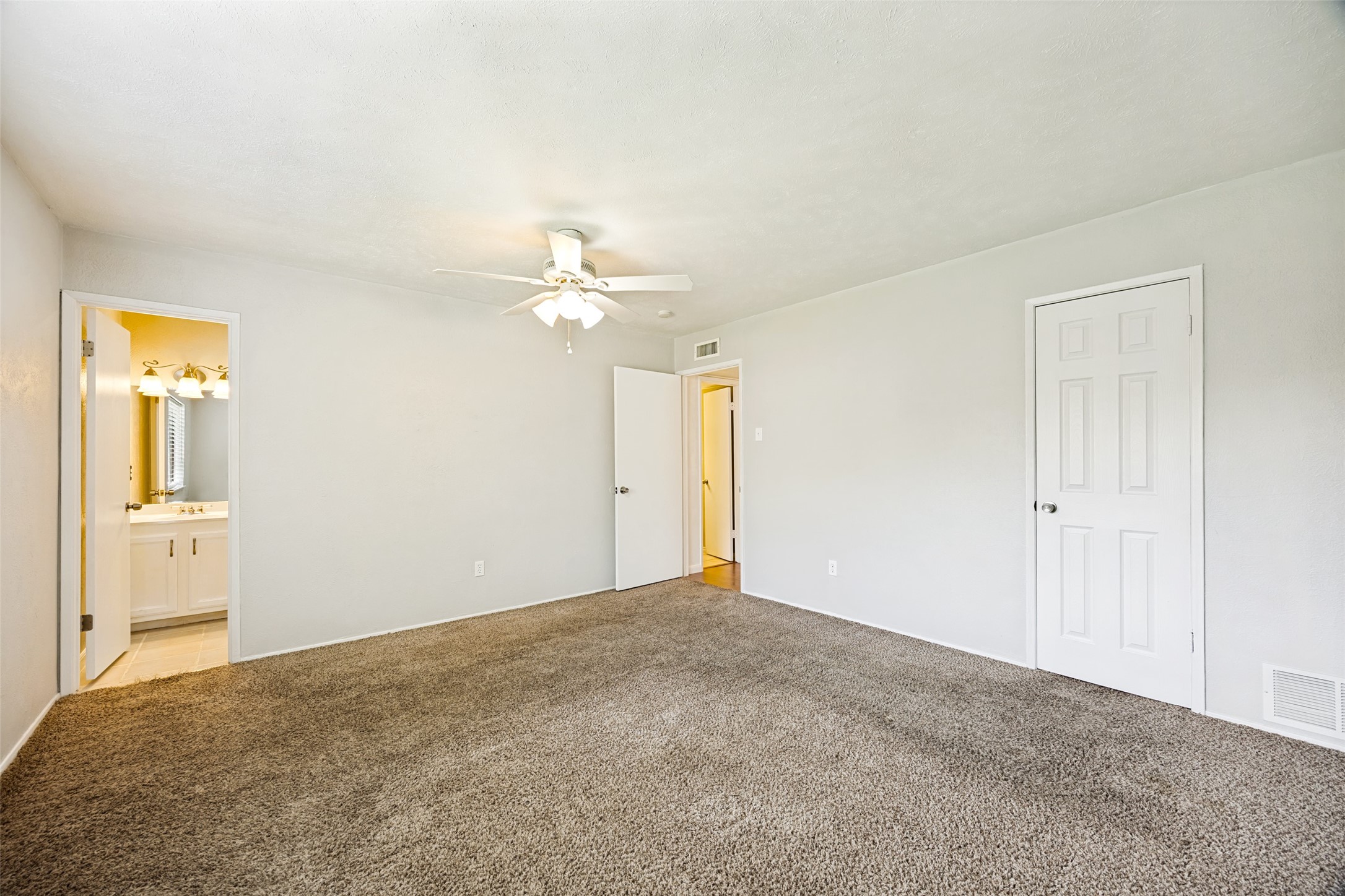 530 Hightrail Drive
