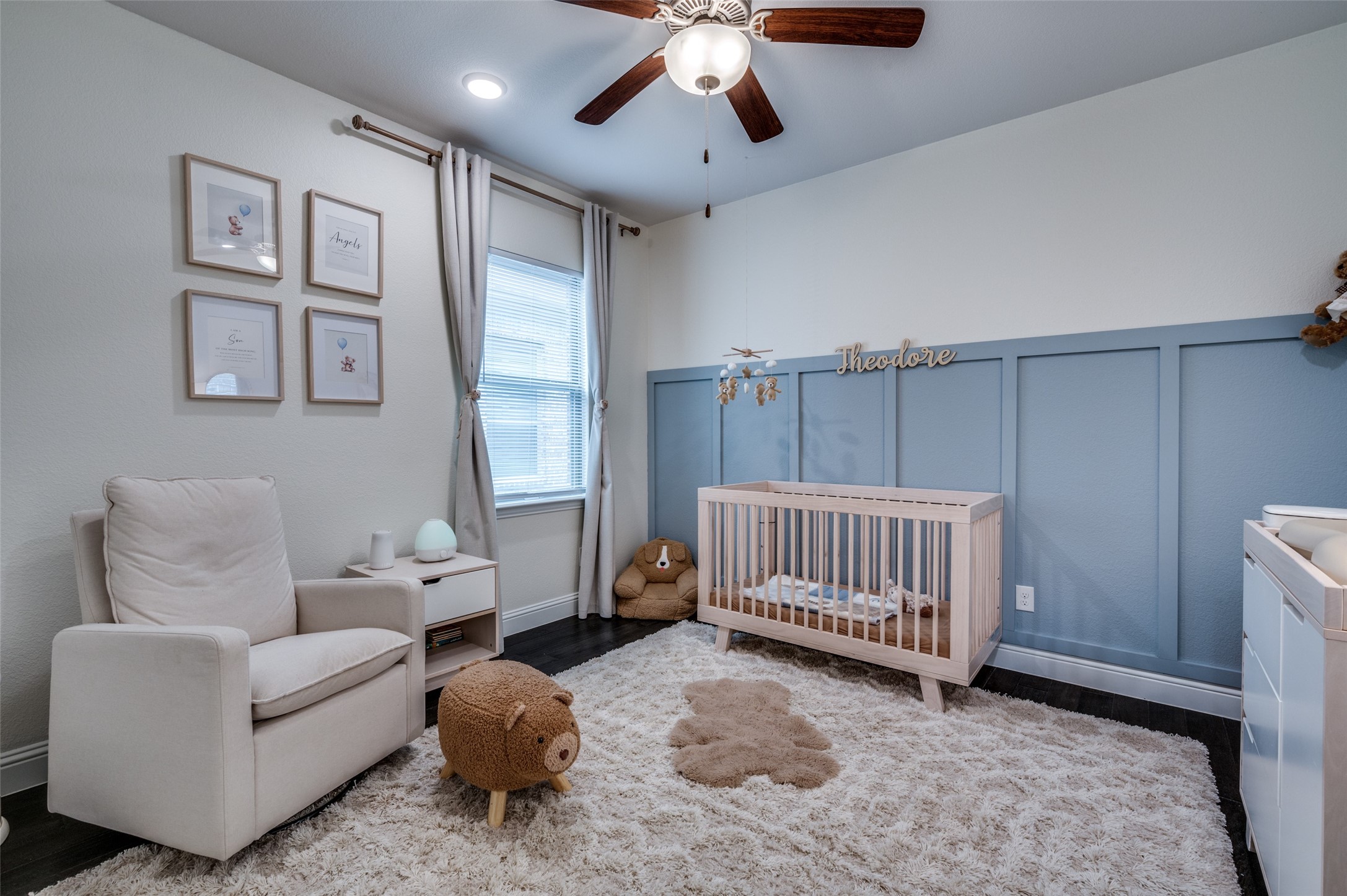3005 Barefoot Lane