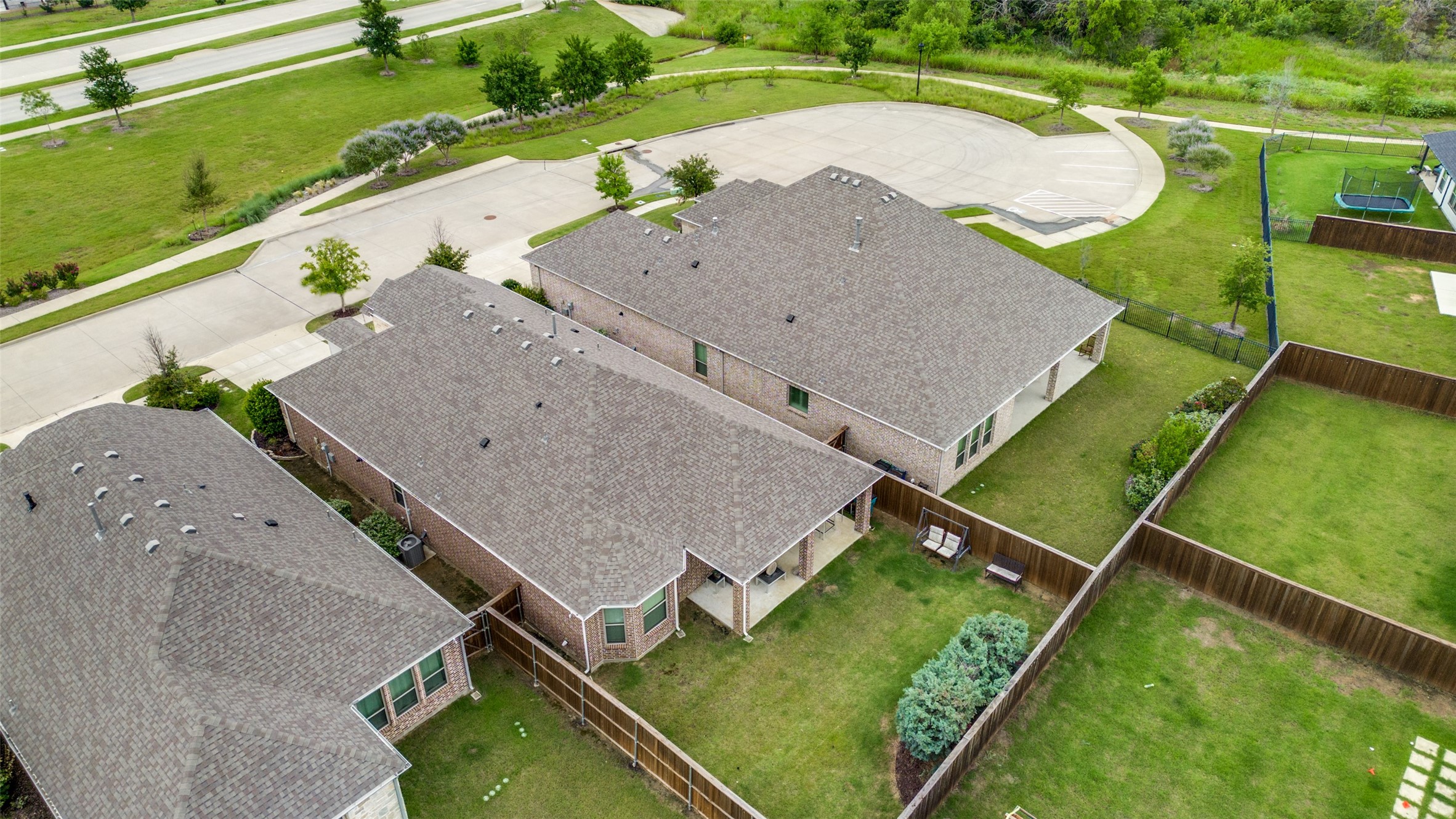 3005 Barefoot Lane
