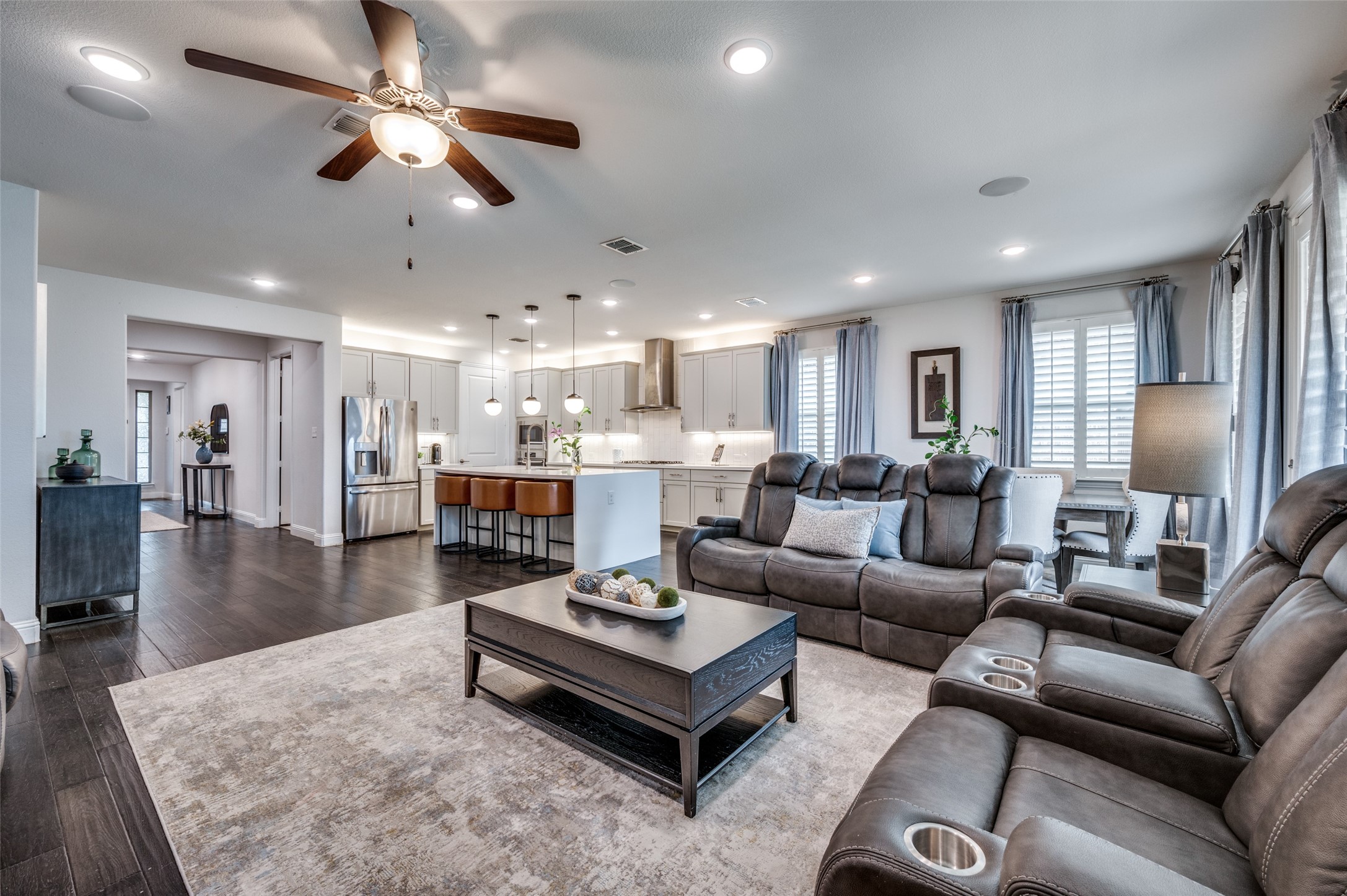 3005 Barefoot Lane