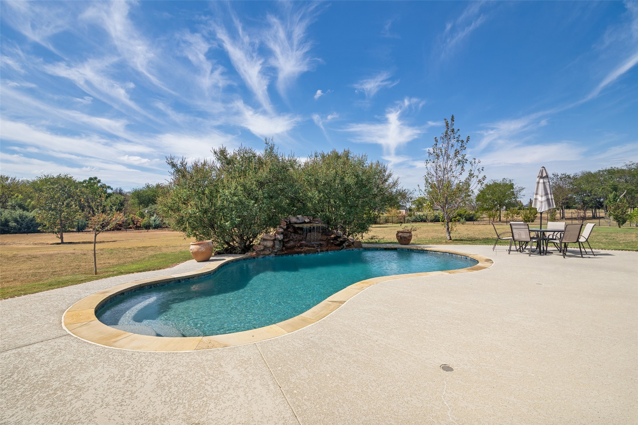 5113 Rosemont Court