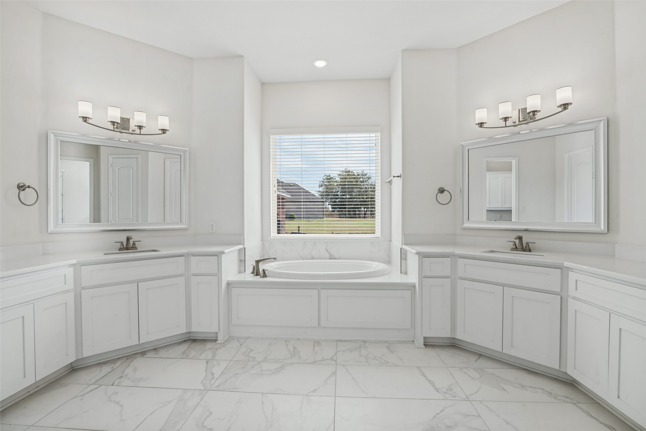 5113 Rosemont Court