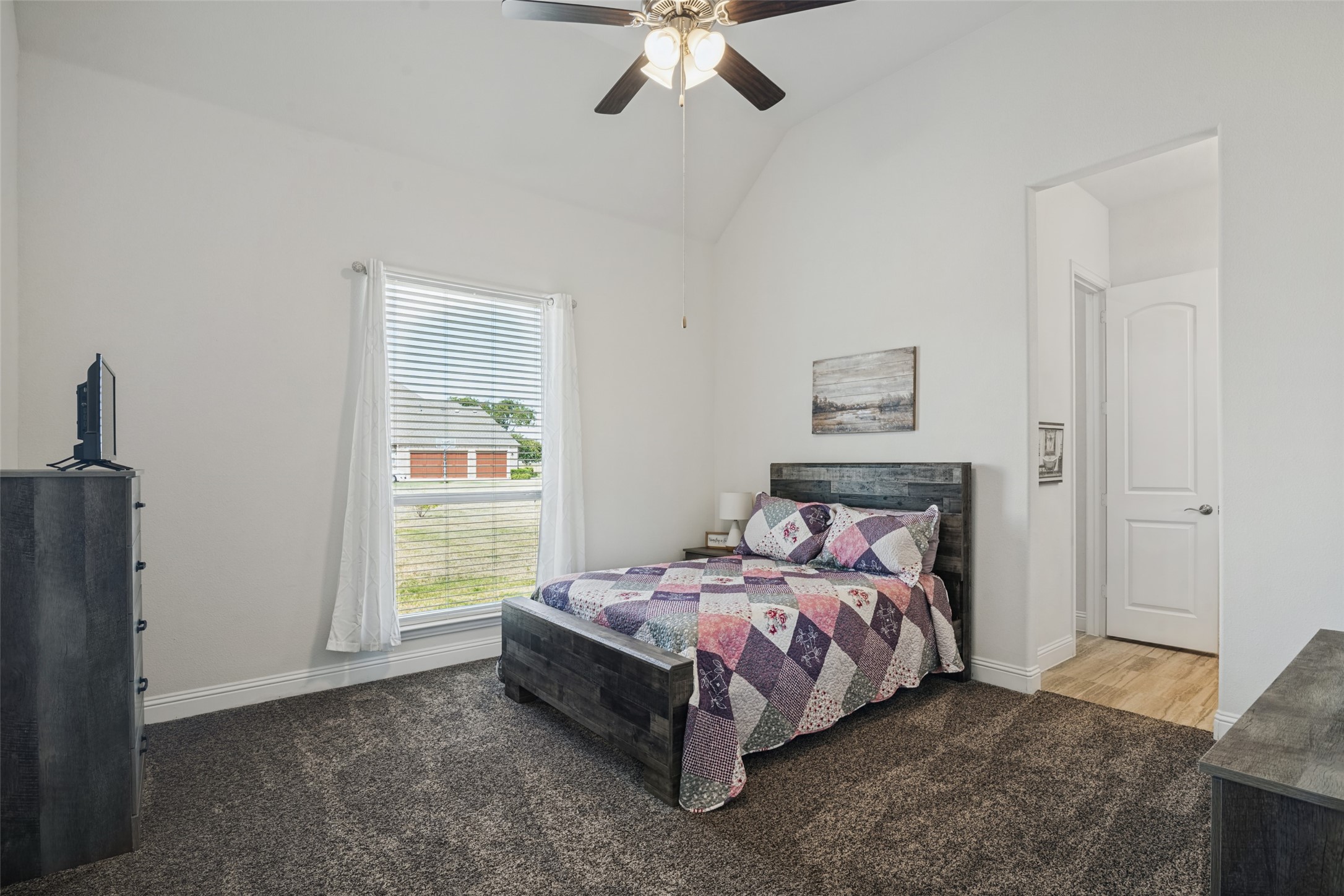 5113 Rosemont Court