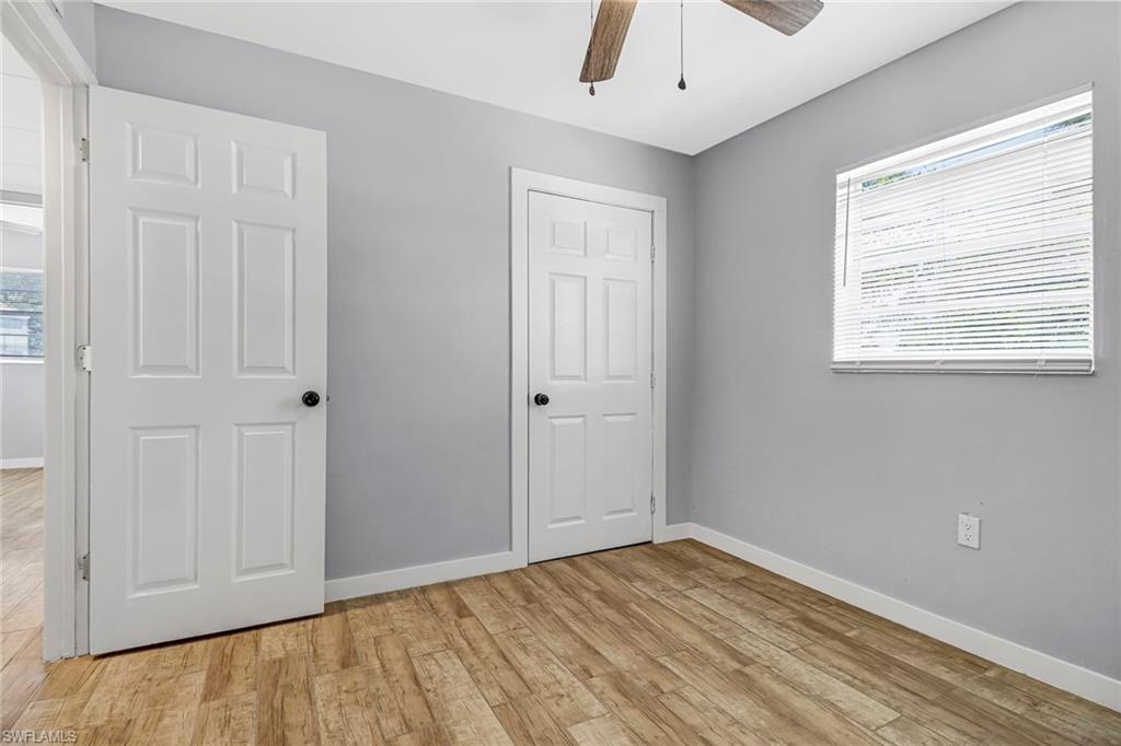 931 Tropical Palm AVE