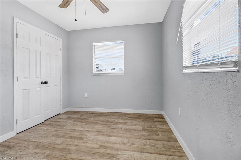 931 Tropical Palm AVE