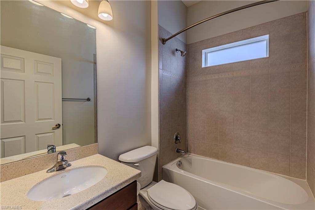 2828 Inlet Cove LN W