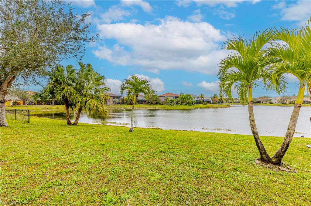 2828 Inlet Cove LN W