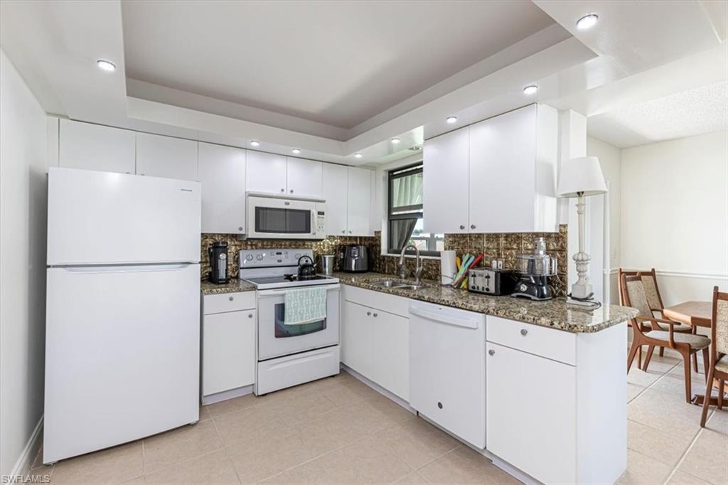 3615 Boca Ciega DR # 202