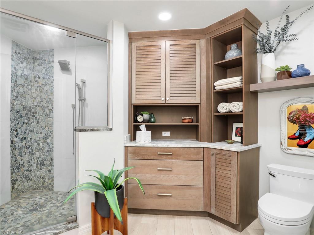 23501 Wisteria Pointe DR # 1207