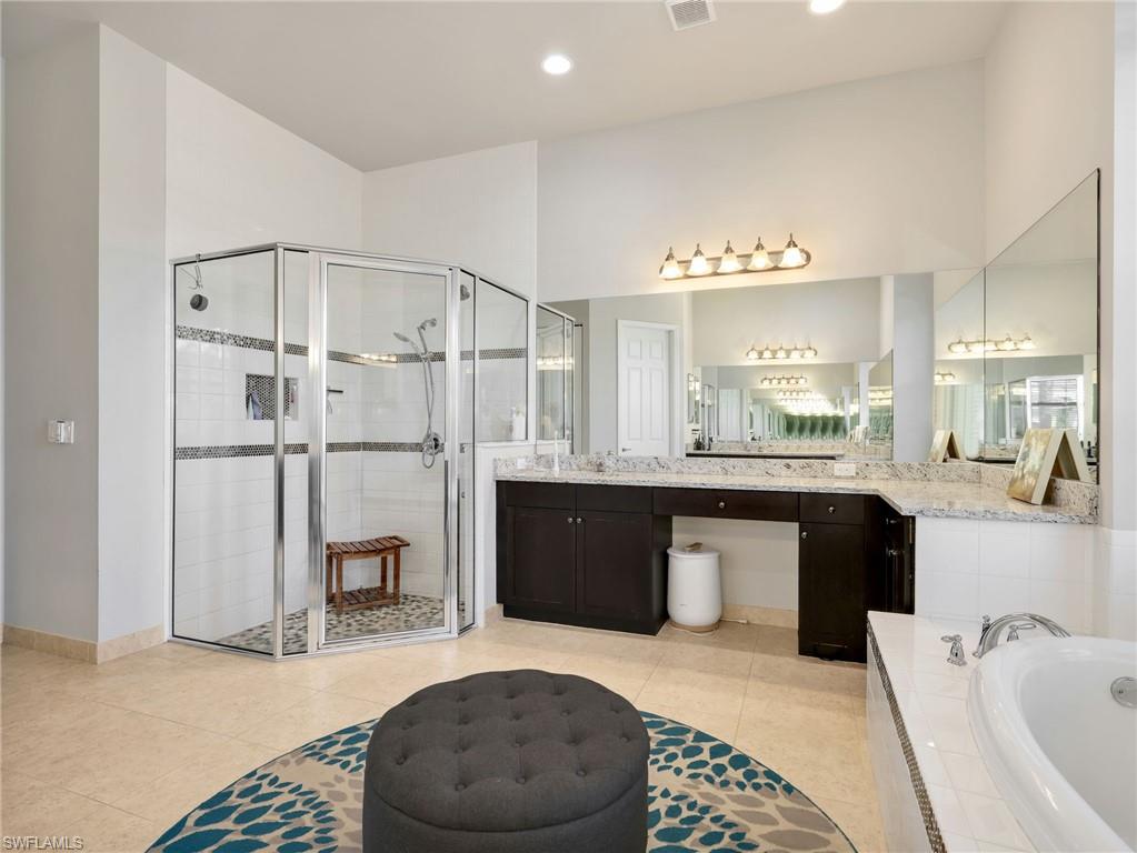 2756 Crystal WAY