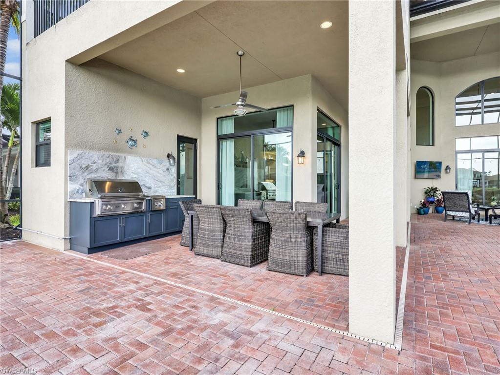 2756 Crystal WAY