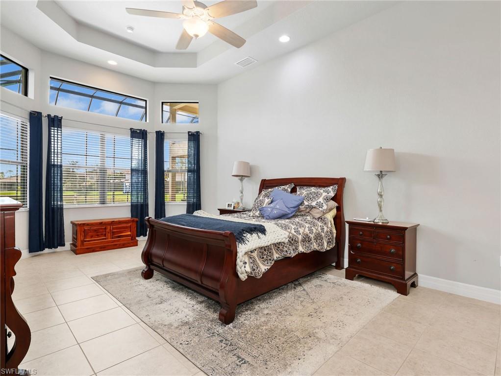 2756 Crystal WAY