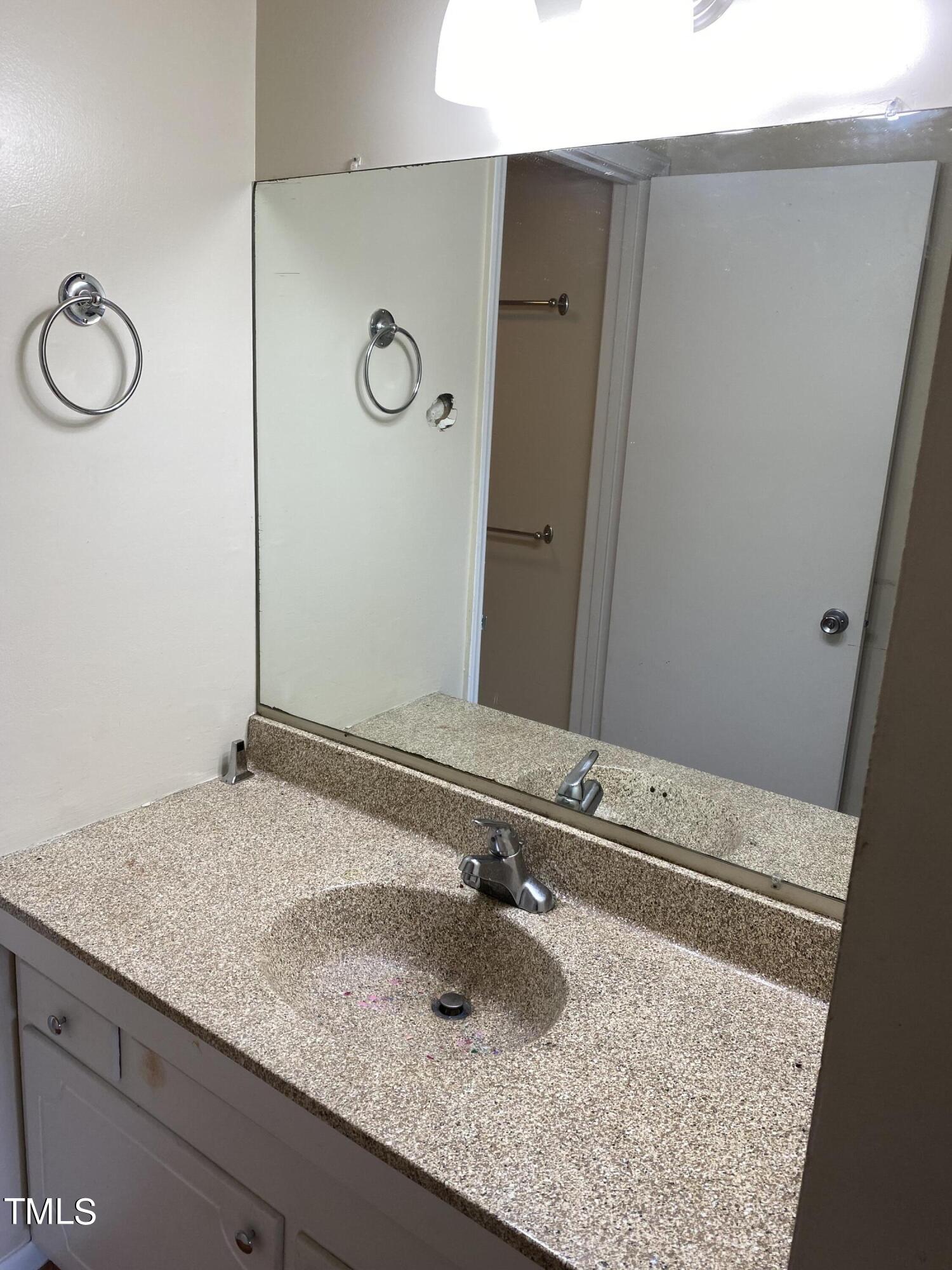 500 Umstead Drive # 201 Unit: A 201