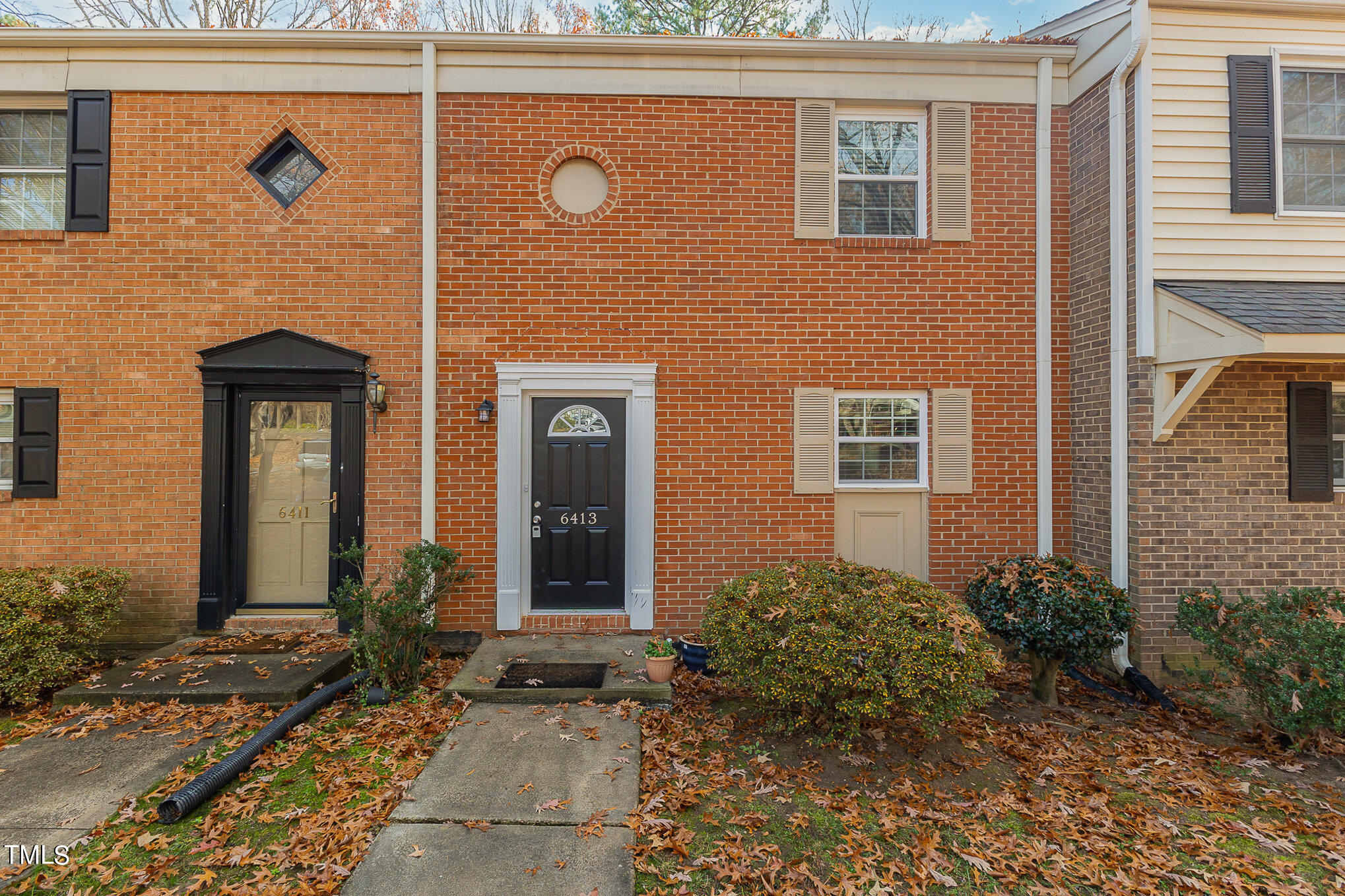 6413 New Market Way