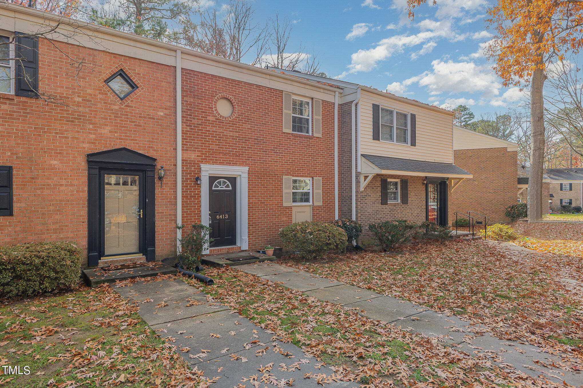 6413 New Market Way