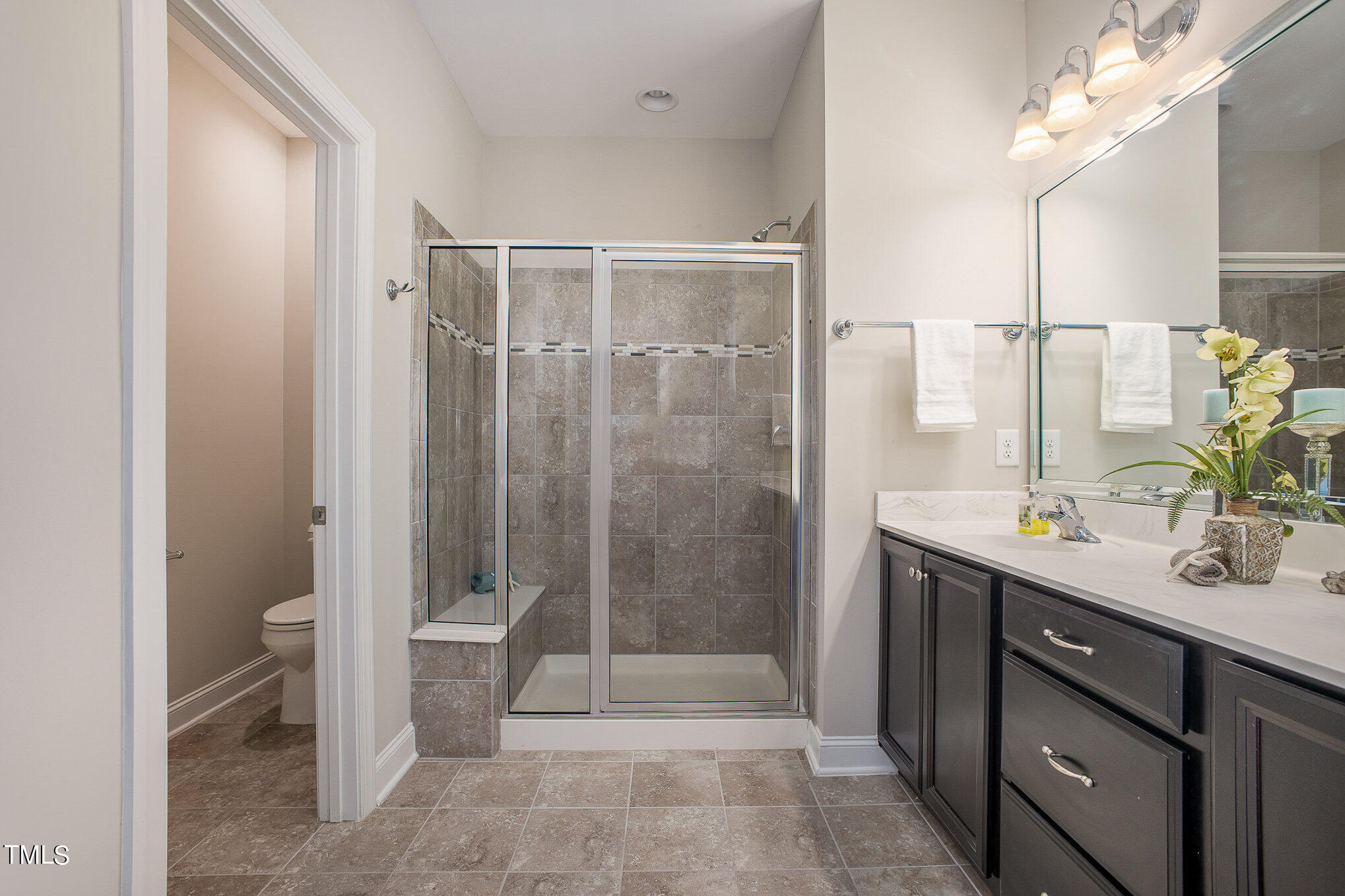 315 Acorn Hollow Place