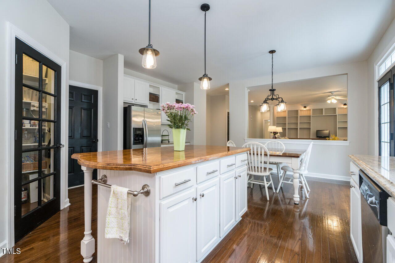 1432 Fairfax Woods Drive