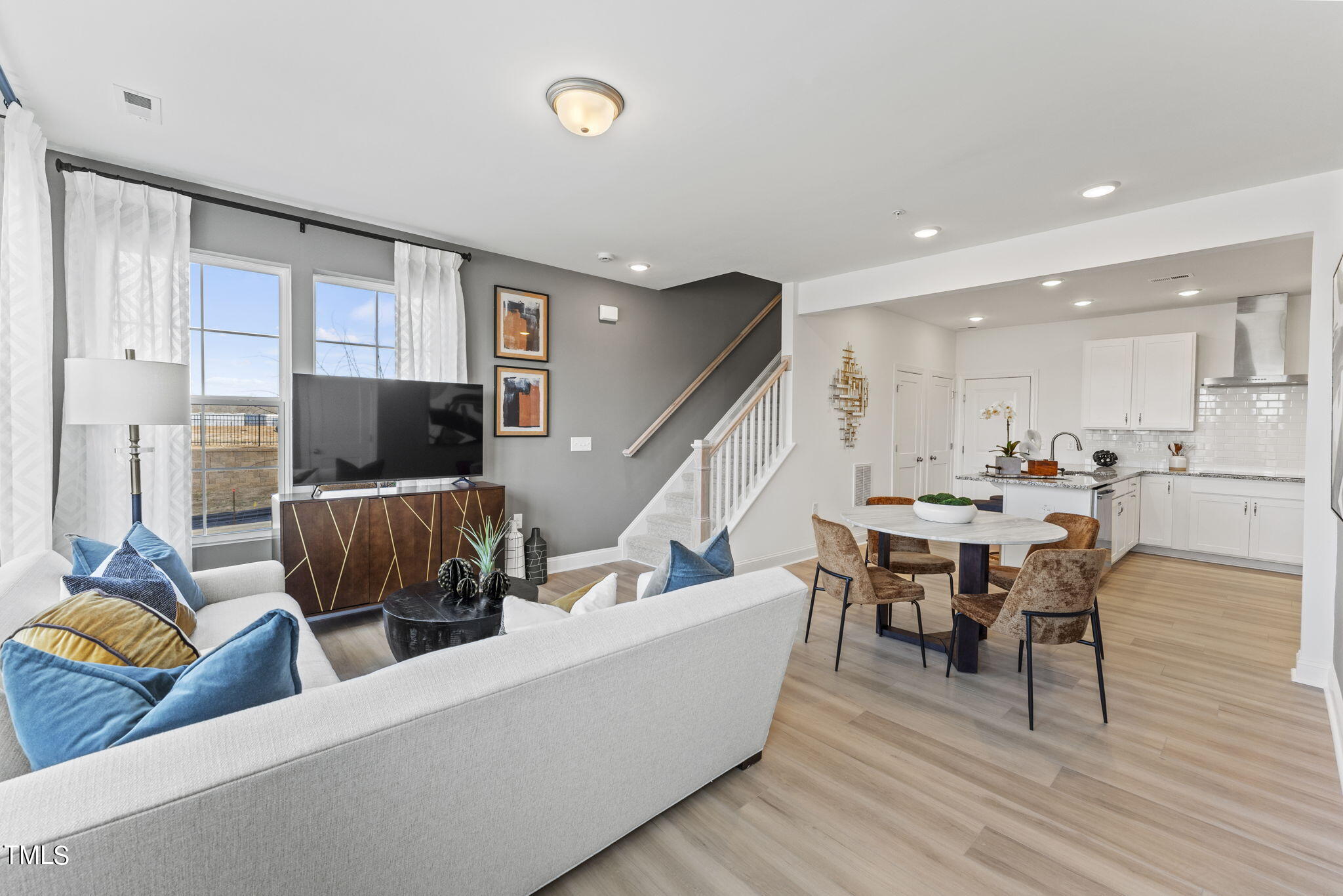 119 N Franklin Street # 100