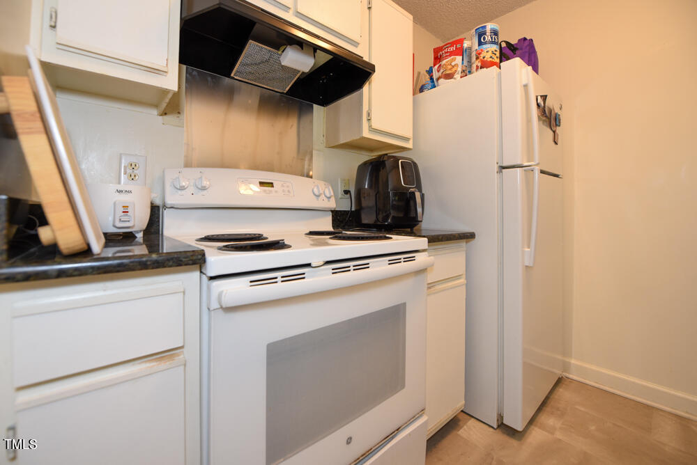 303 Smith Level Road # 32 Unit: F-32