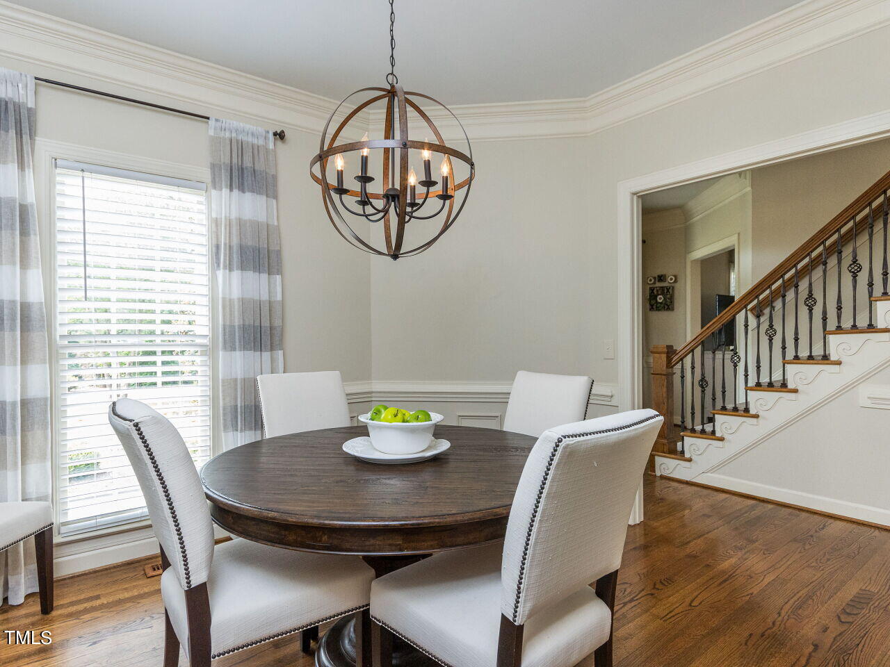 3316 Needle Point Circle