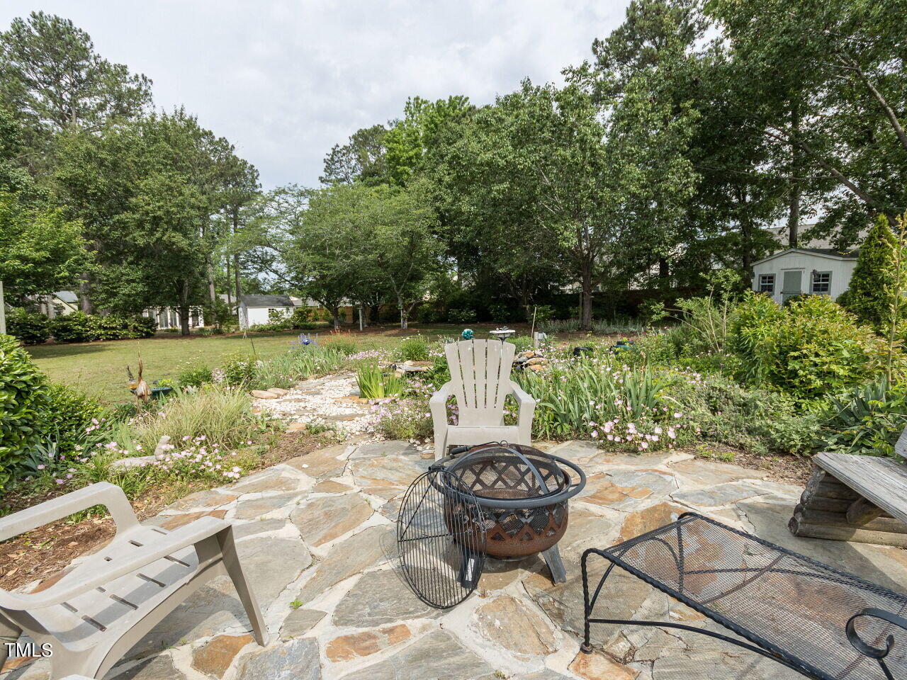 3316 Needle Point Circle