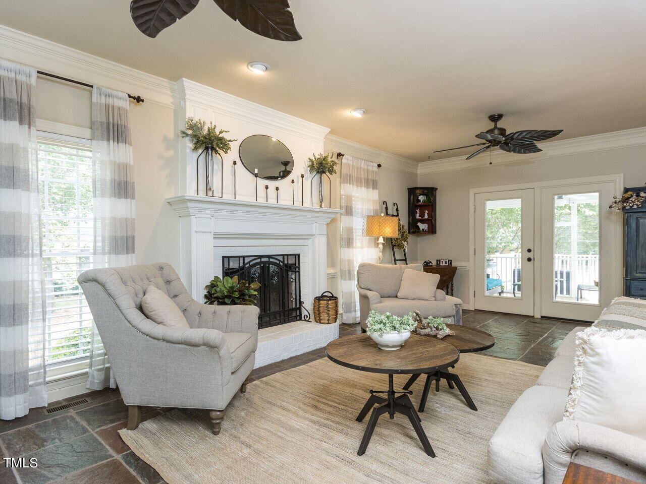 3316 Needle Point Circle