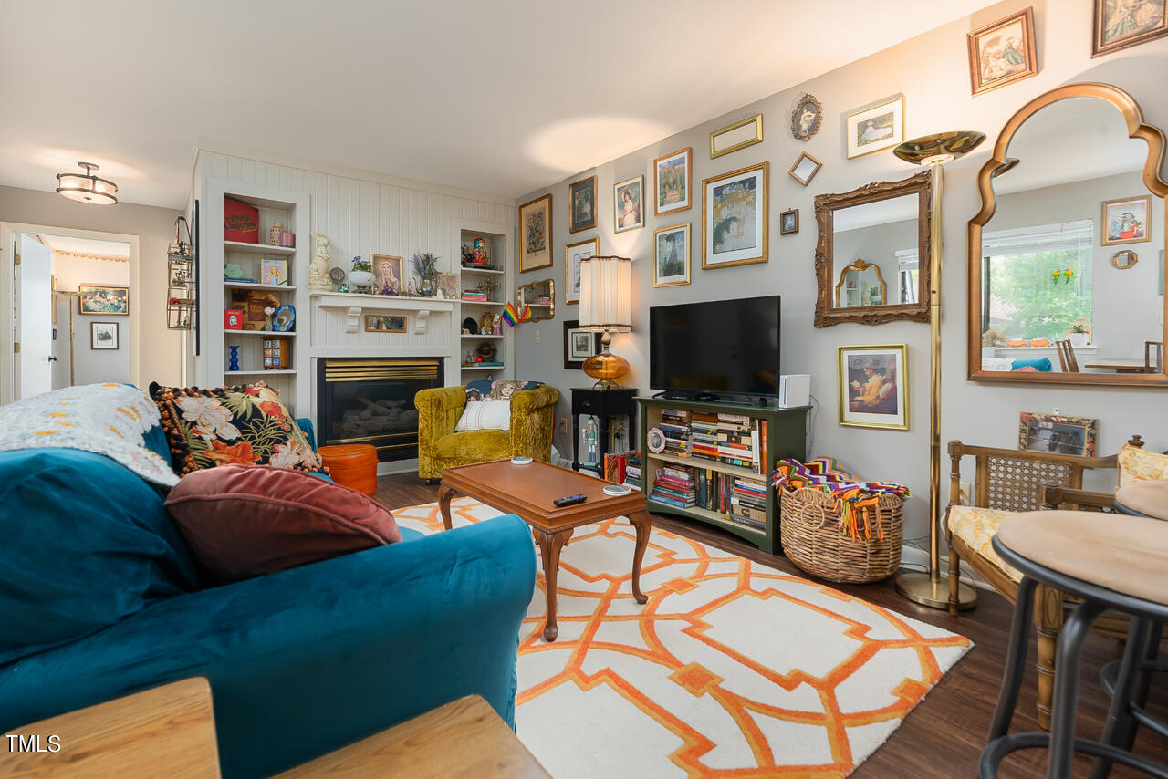 406 Summerwalk Circle
