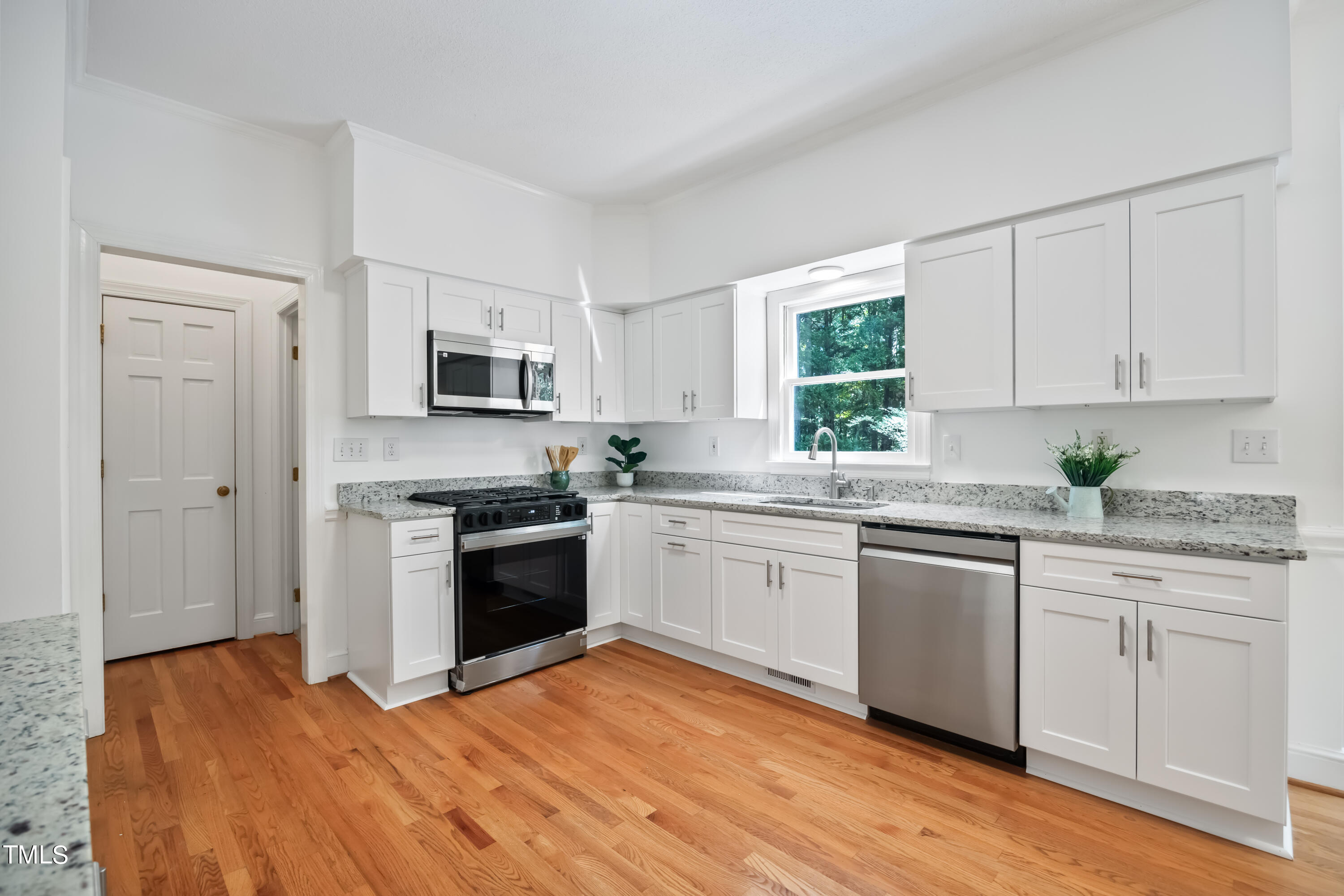 10805 Bexhill Drive