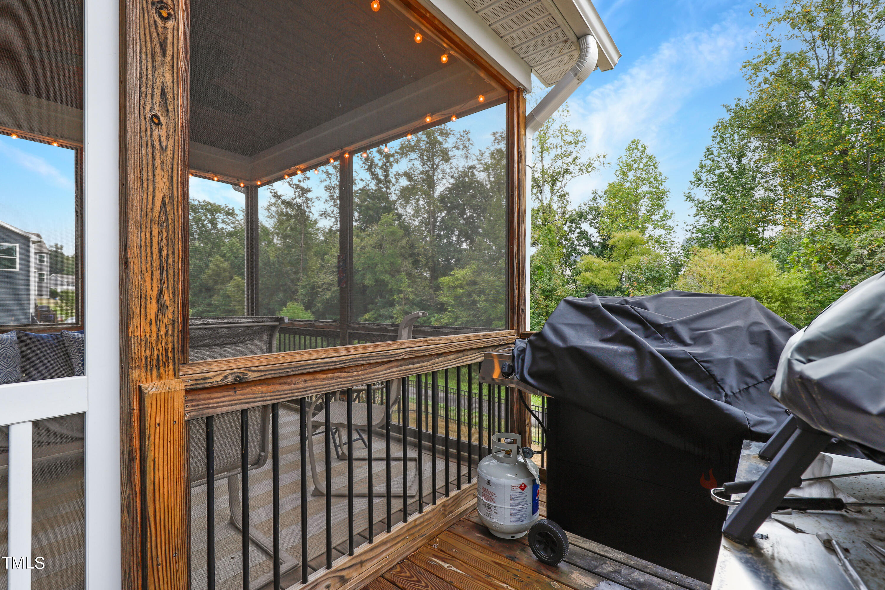 2225 Longmont Drive