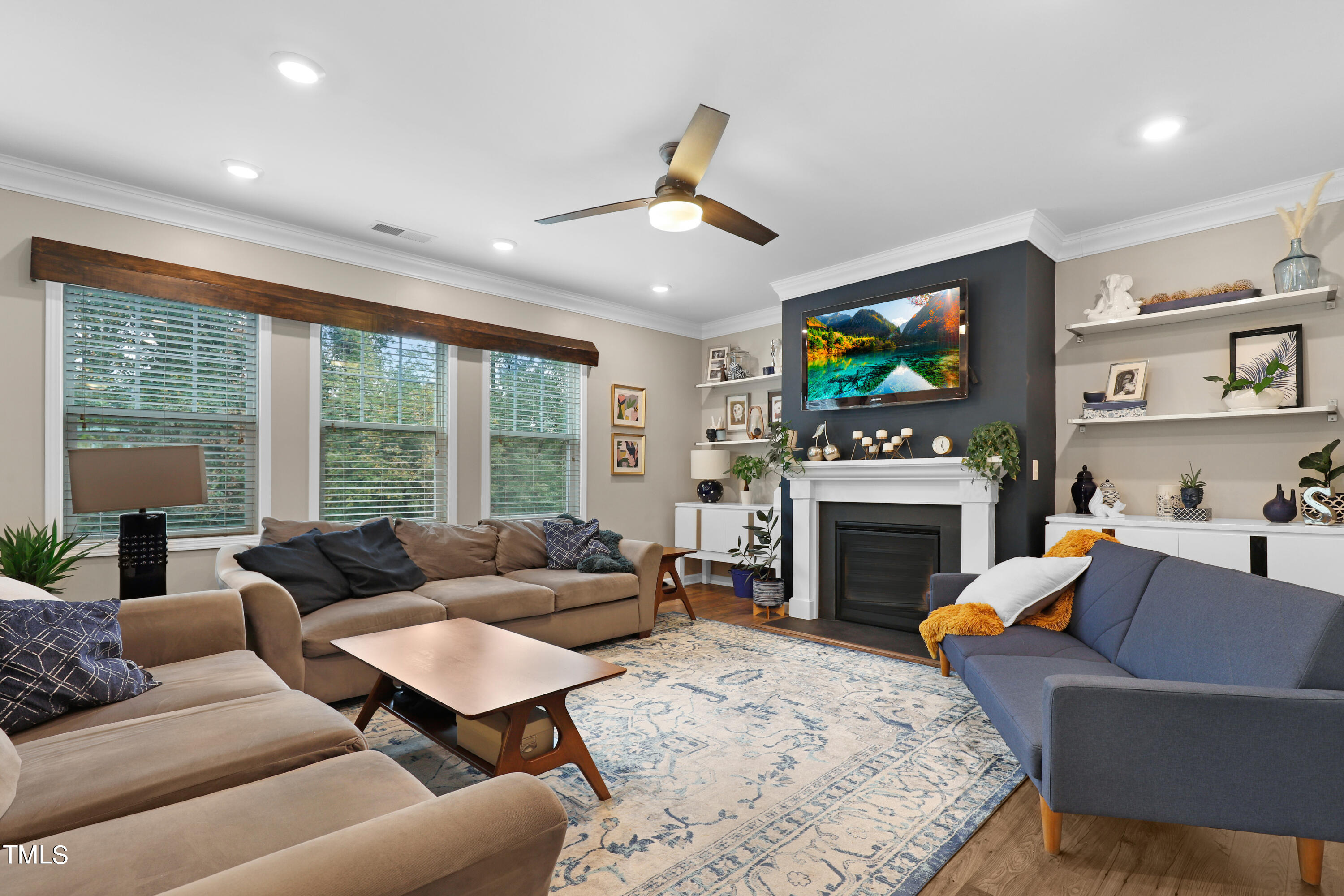 2225 Longmont Drive