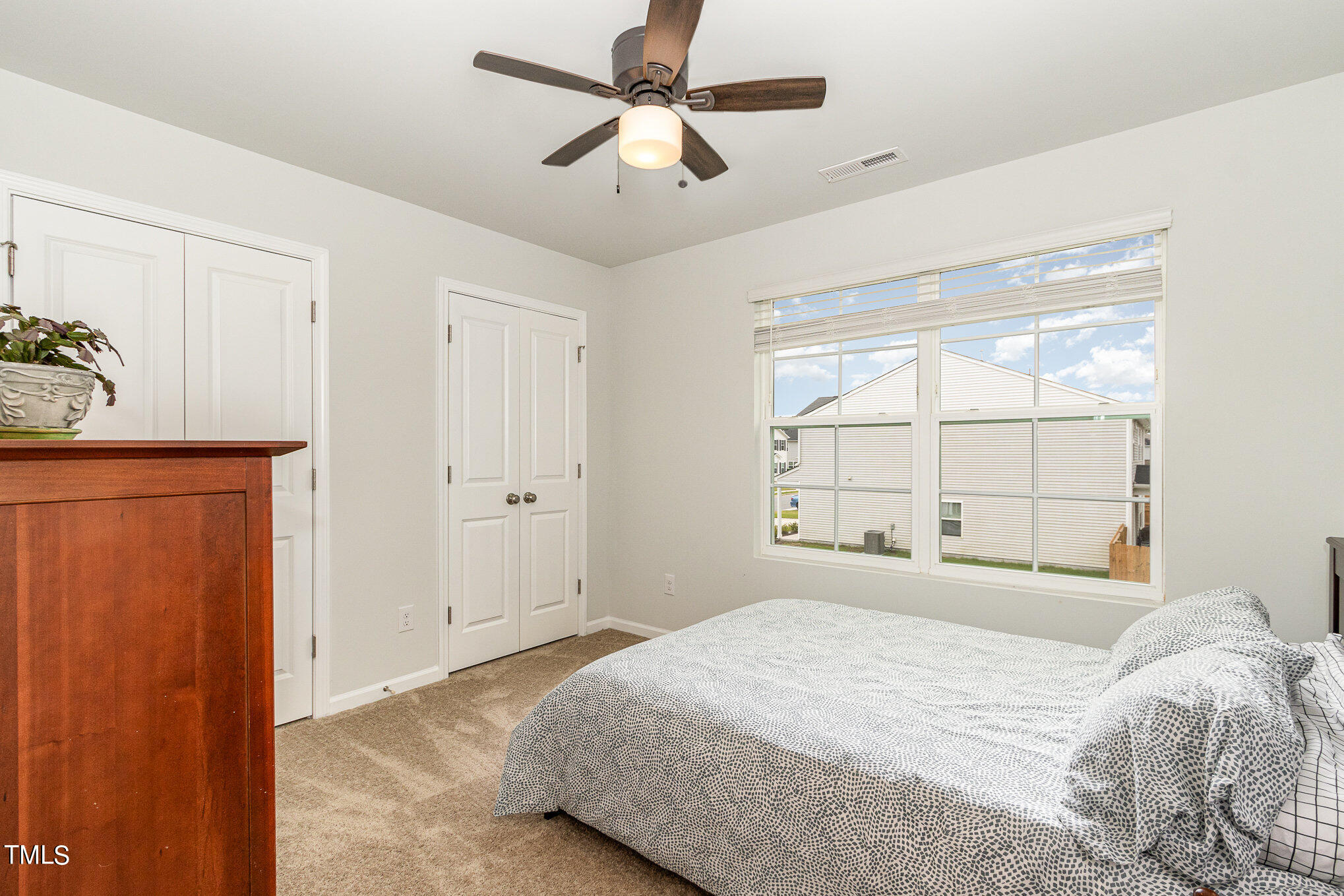 5401 Stonepoint Circle