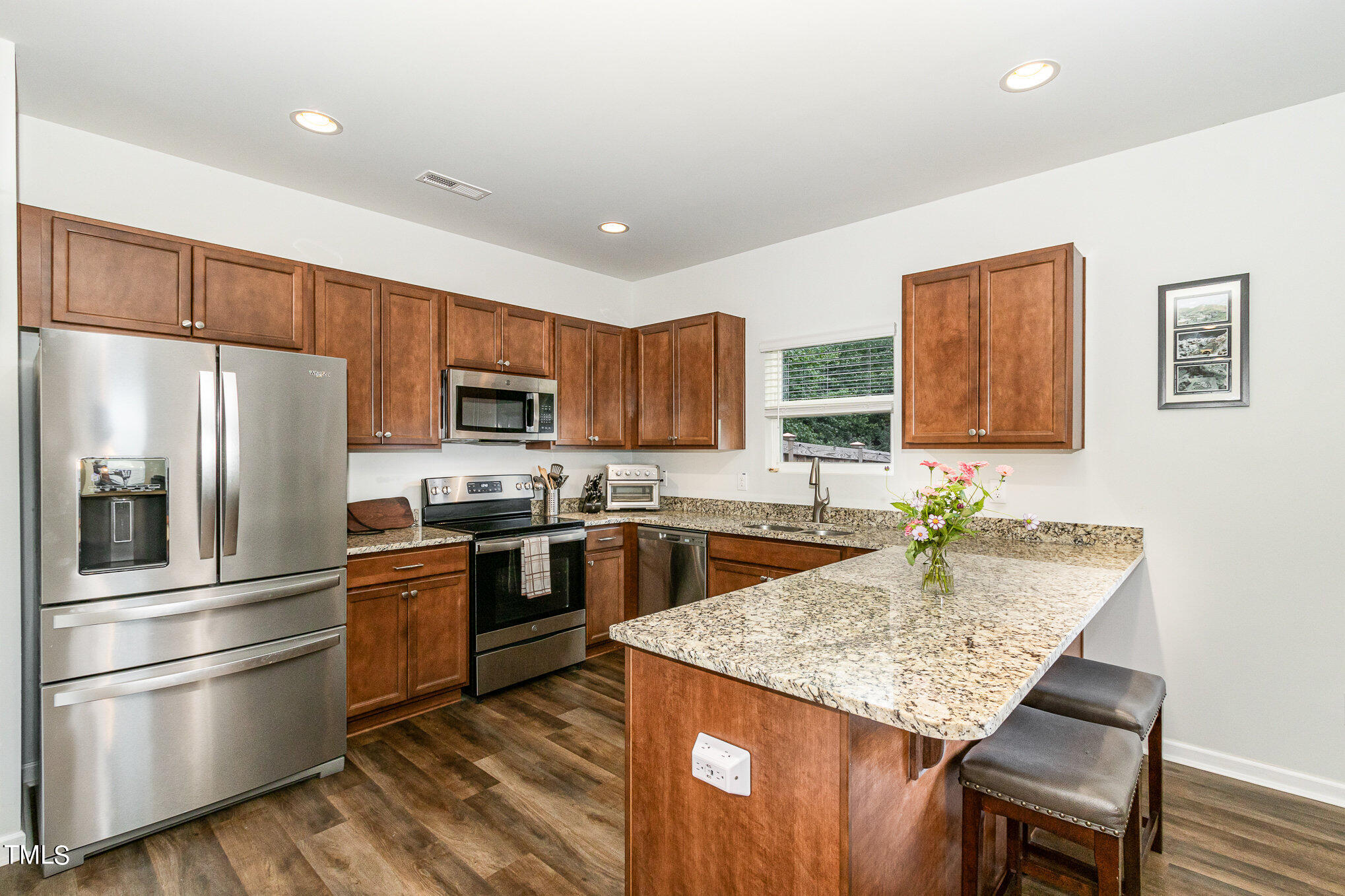 5401 Stonepoint Circle