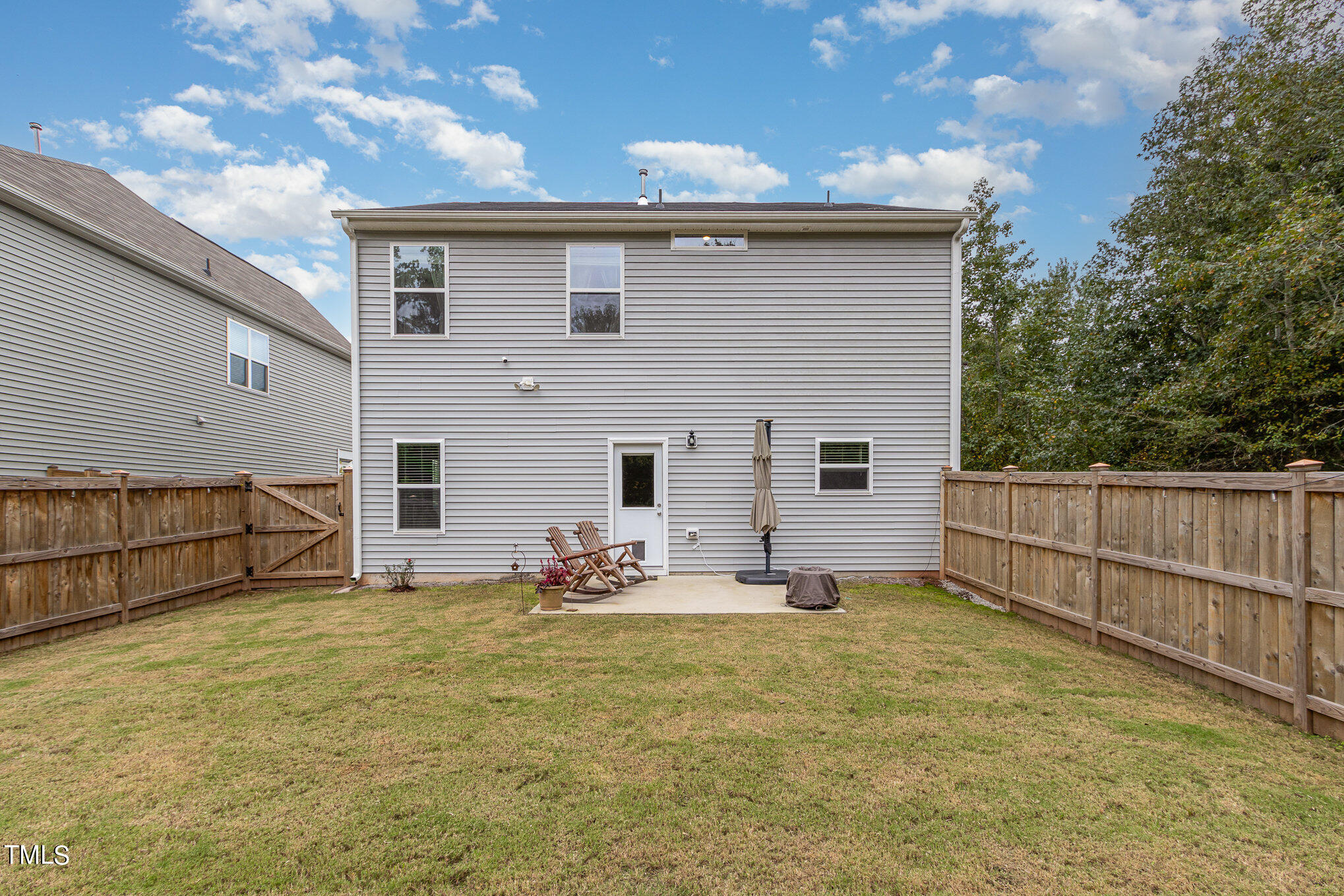 5401 Stonepoint Circle