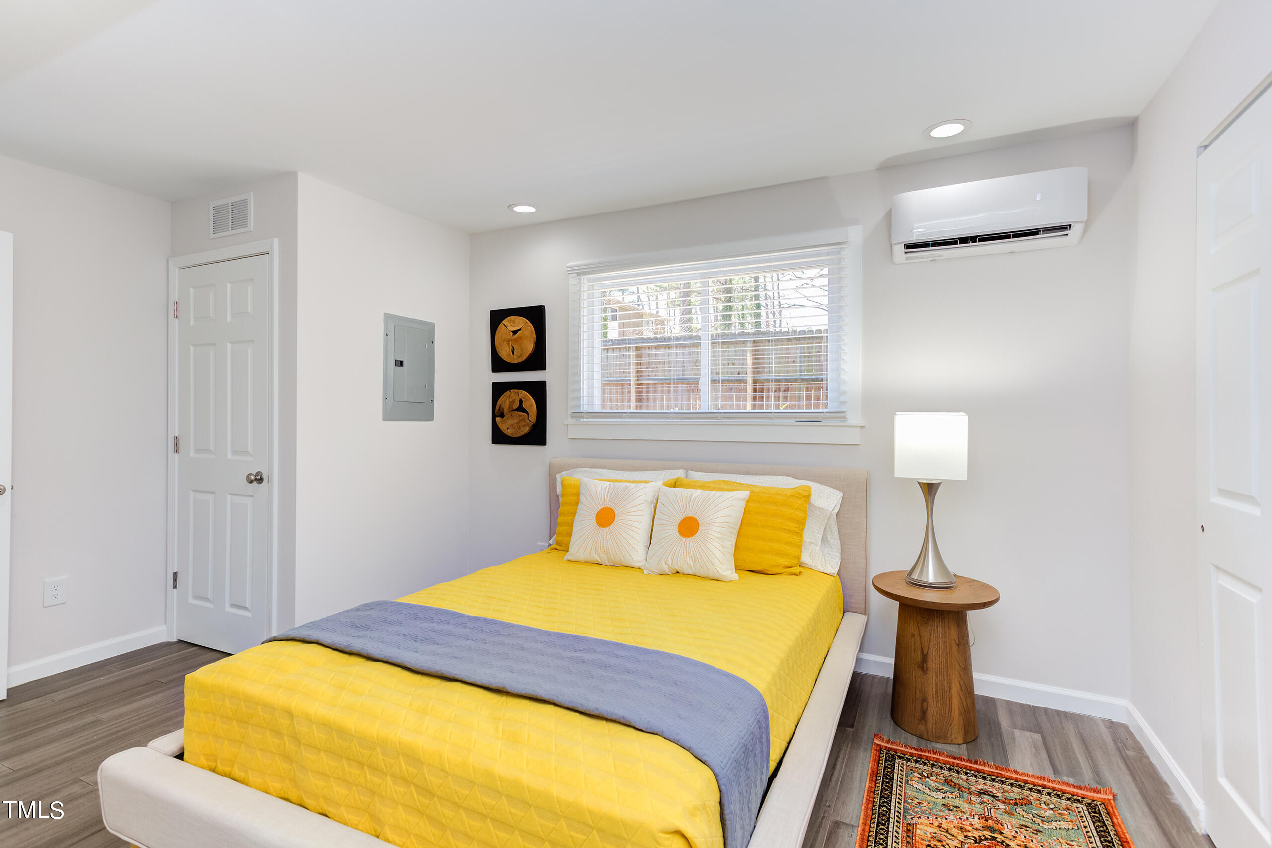 1309 Hudson Avenue # A14