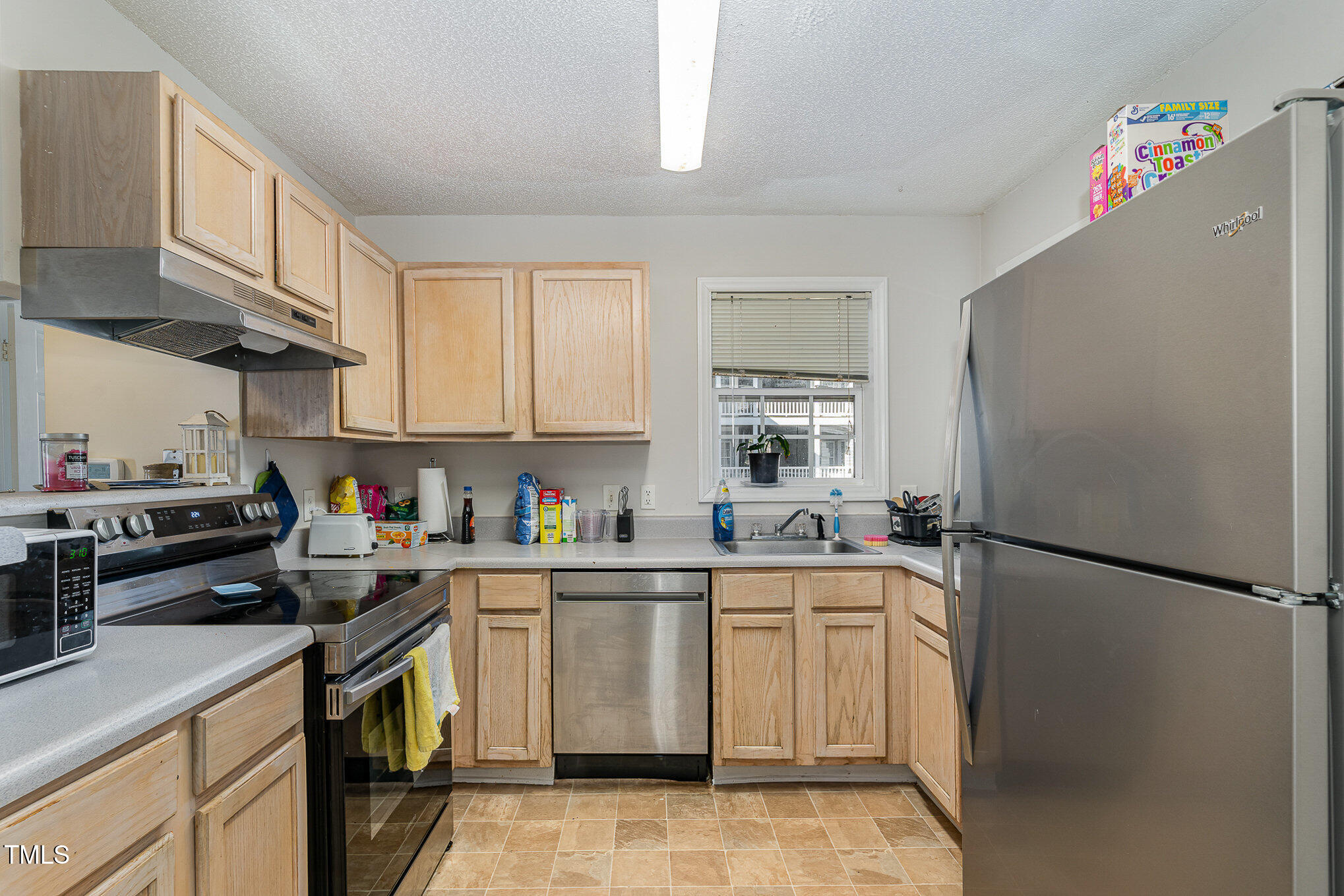 2020 University Woods Road # 203