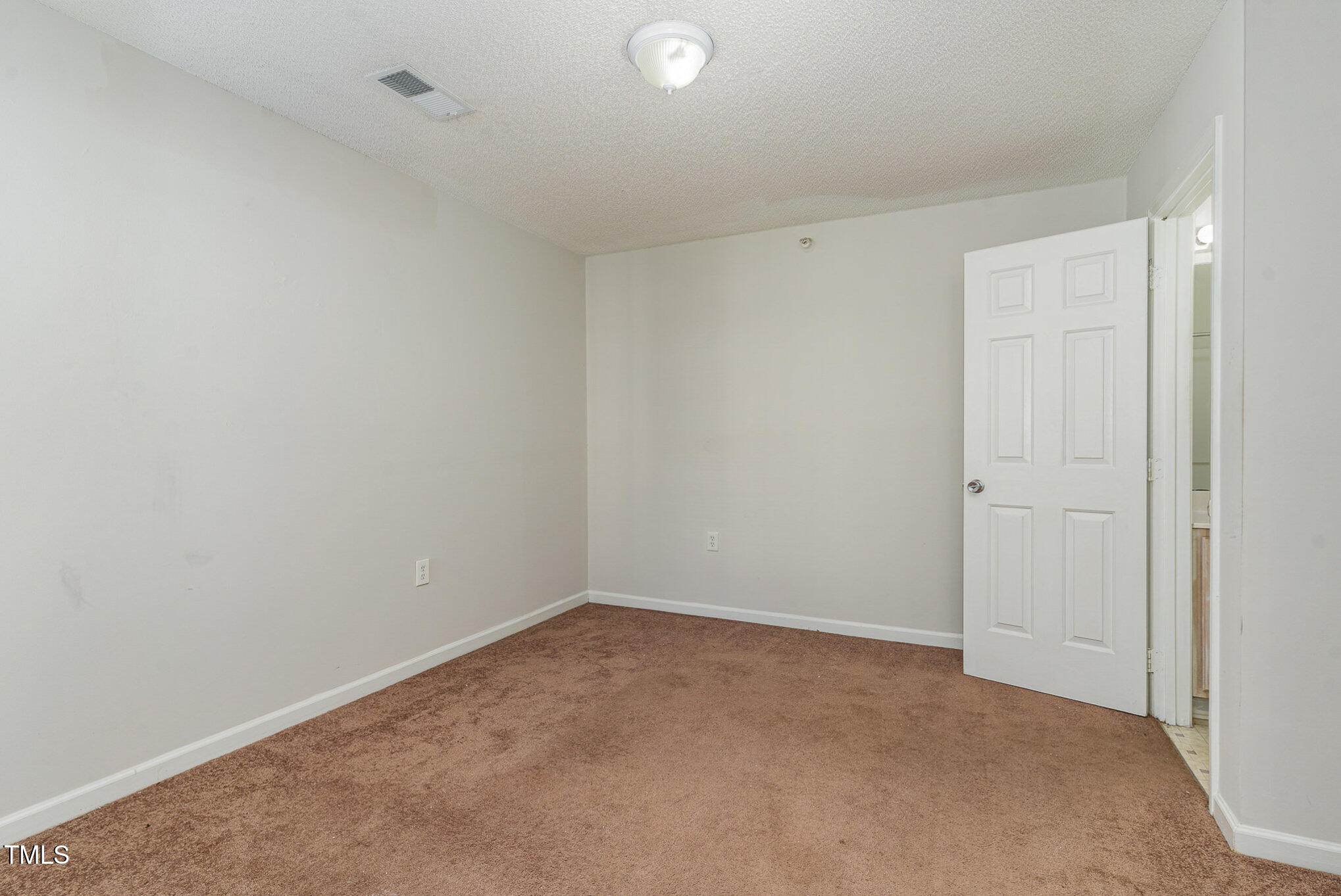 2020 University Woods Road # 203