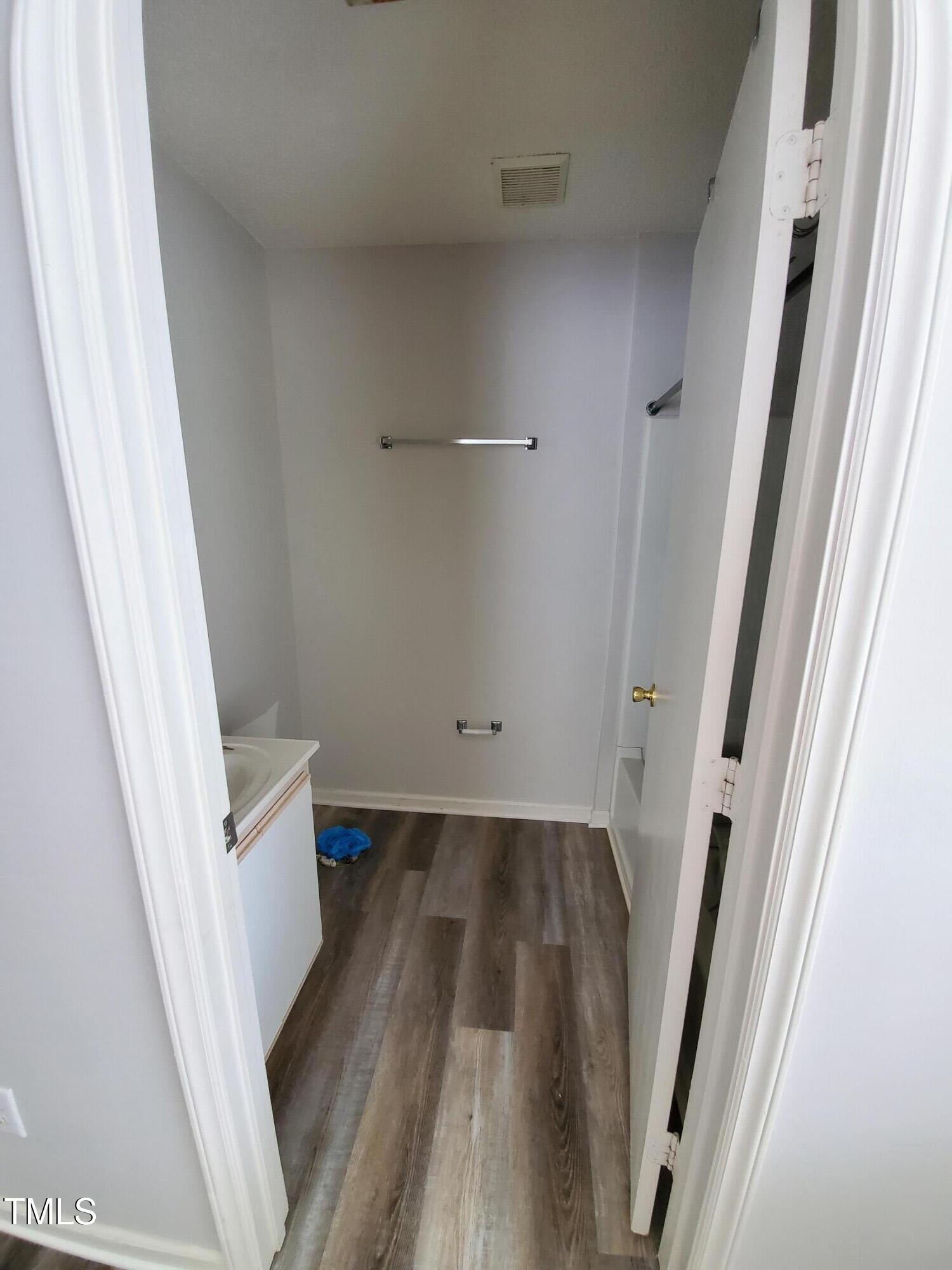 1440 Collegeview Avenue # 301