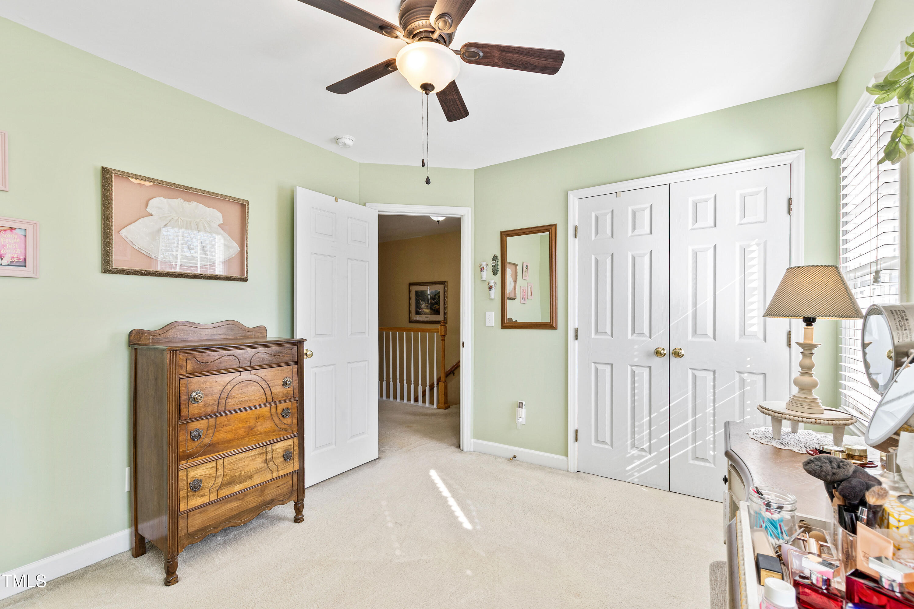 712 Ledgerock Road