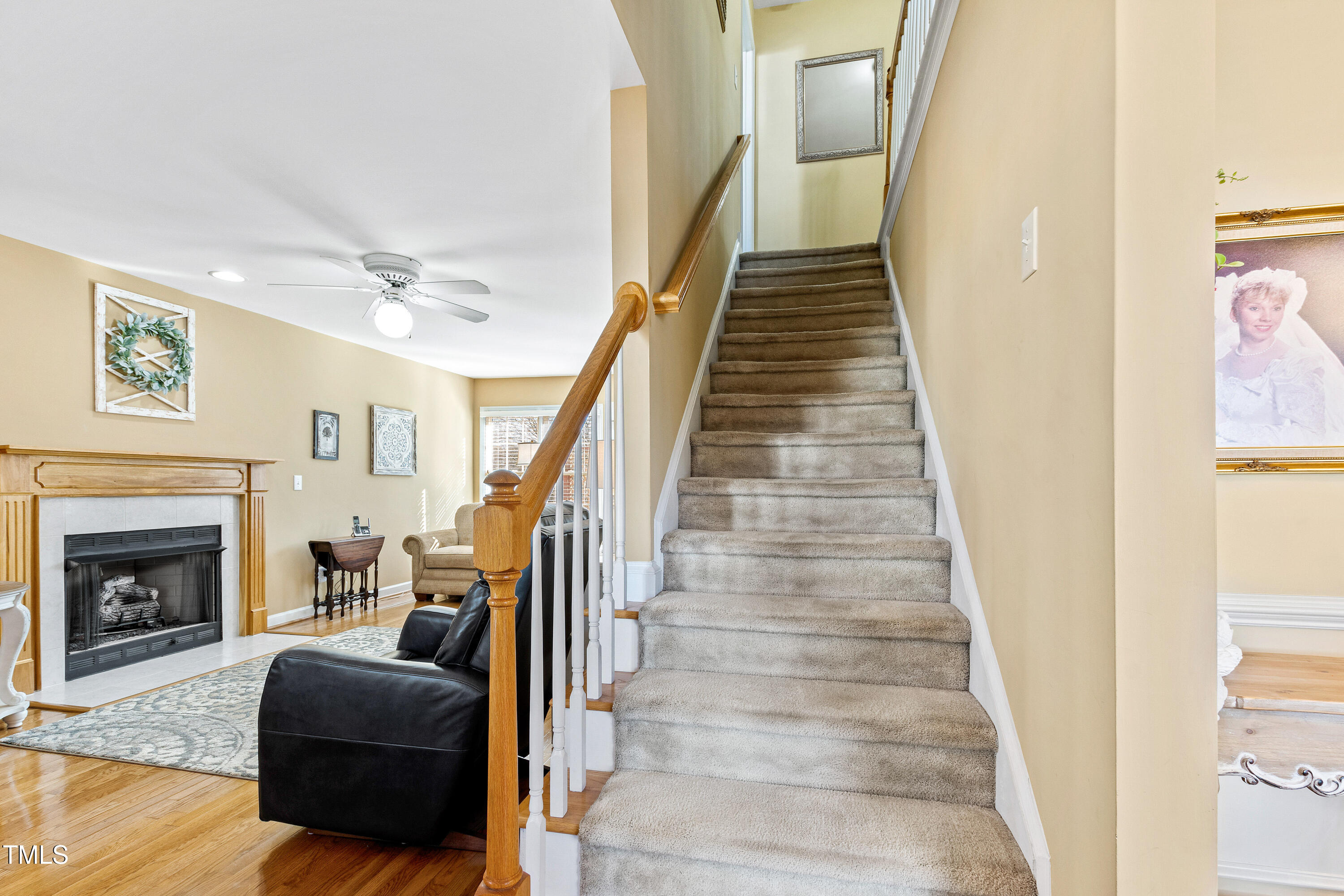 712 Ledgerock Road