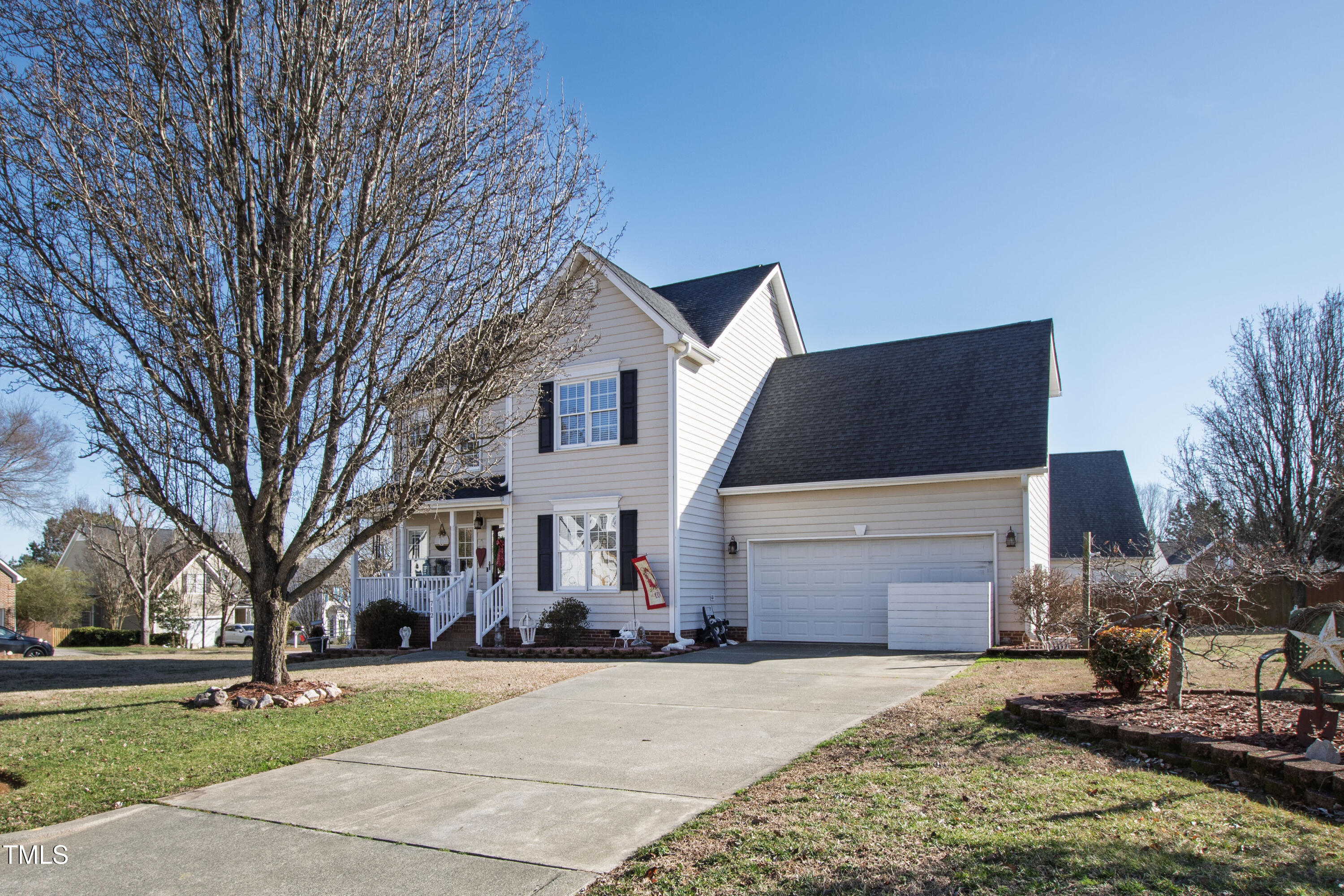 712 Ledgerock Road